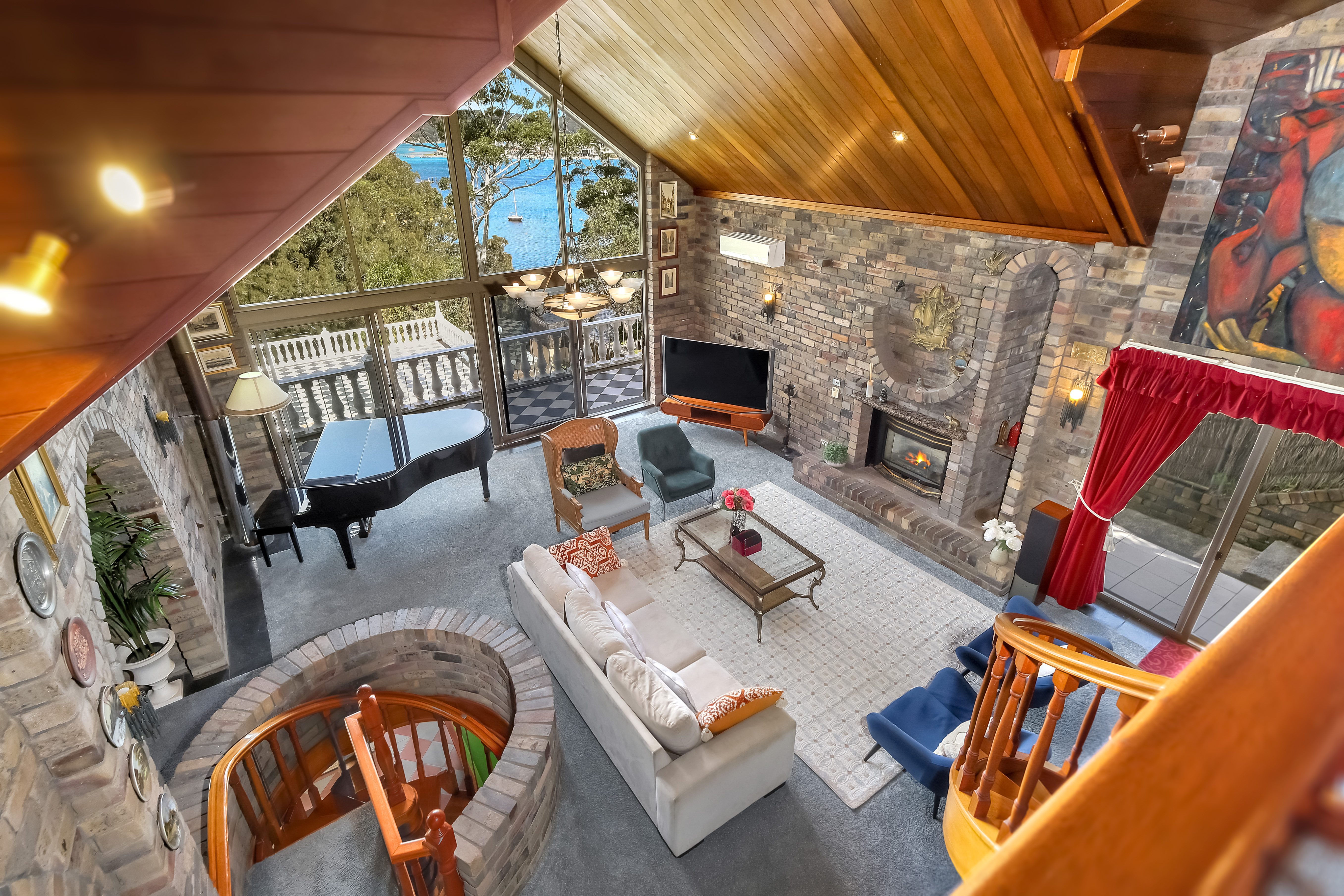 126 DALEY AVENUE, Daleys Point NSW 2257 - Image 9