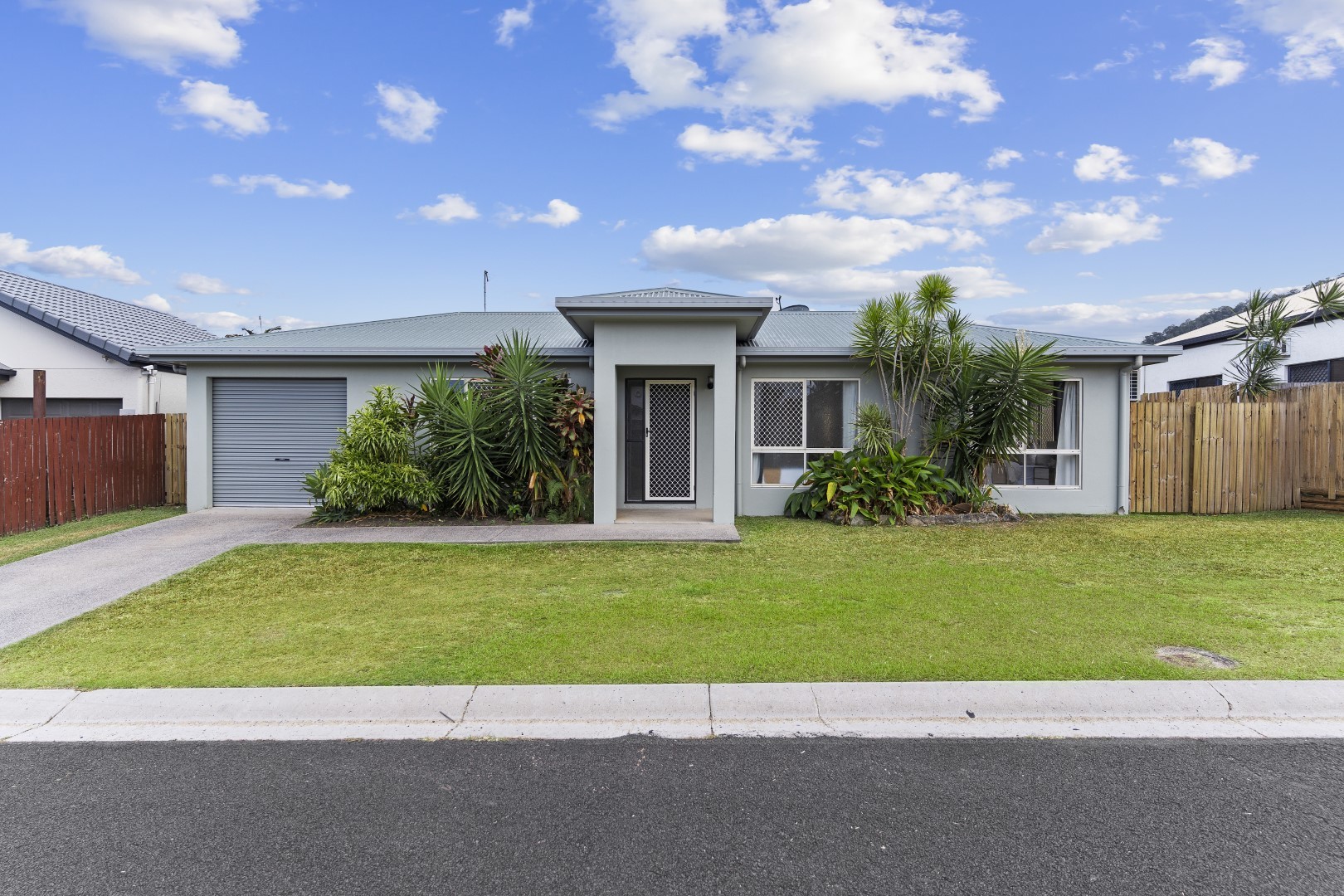 11 SILKY OAK COURT, Mooroobool QLD 4870 - Image 2