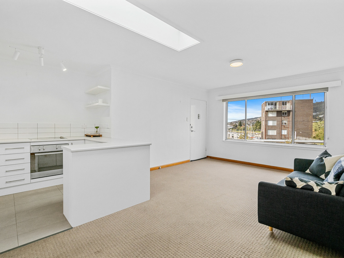 1-bedroom unit at 9/2A Sayer Crescent, Sandy Bay, TAS 7005, Hobart, Tasmania