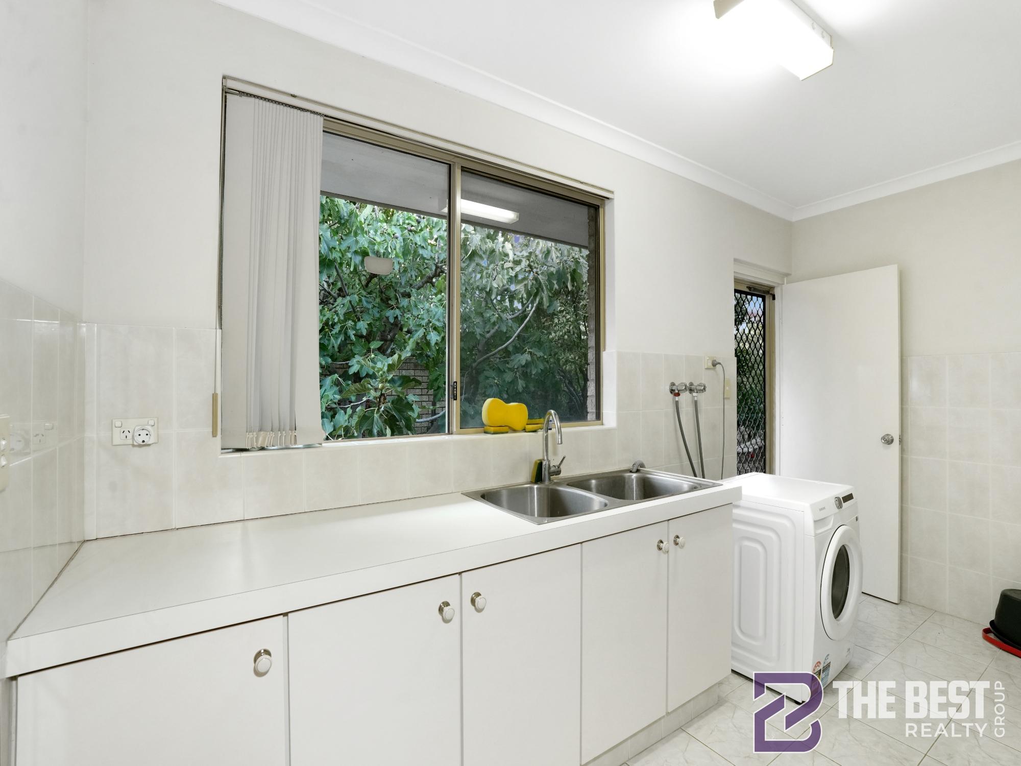 5-bedroom house at 3 TROODE STREET, Spearwood WA 6163, Cockburn, Western Australia