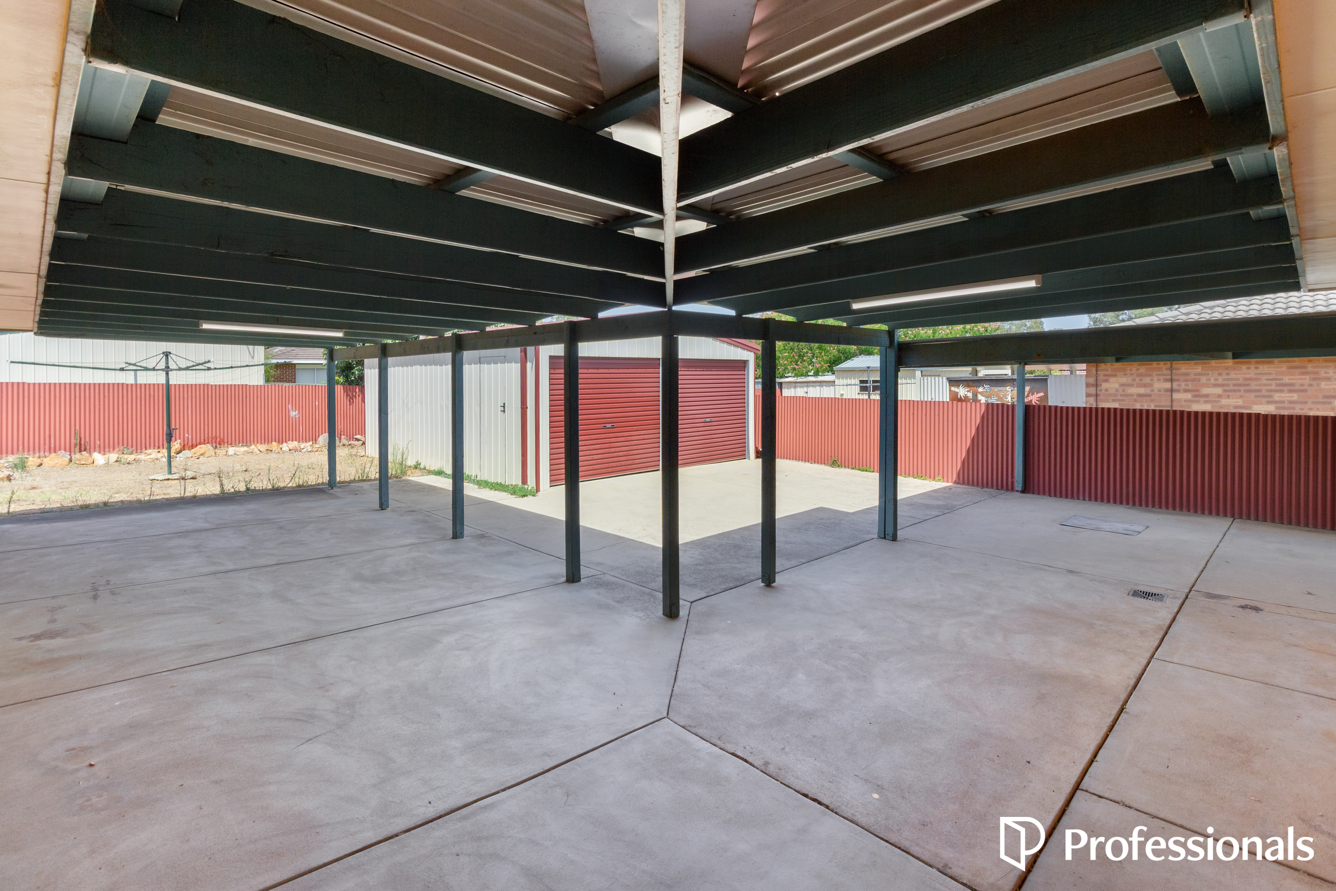 4-bedroom house at 14 Eaton Street, Ashmont, NSW 2650, Wagga Wagga, New South Wales