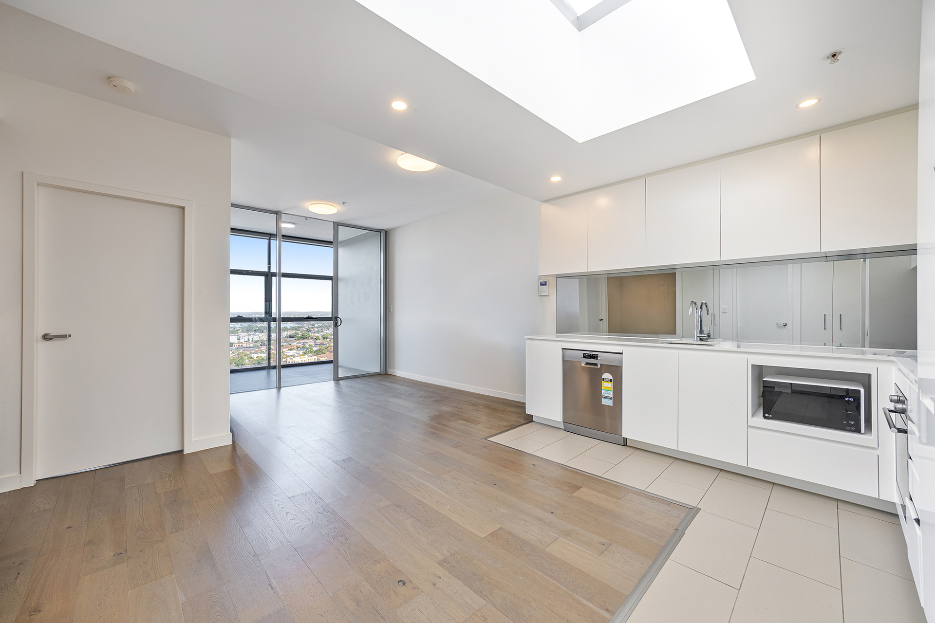 1514/25 Treacy Street, Hurstville, NSW 2220 - Image 7