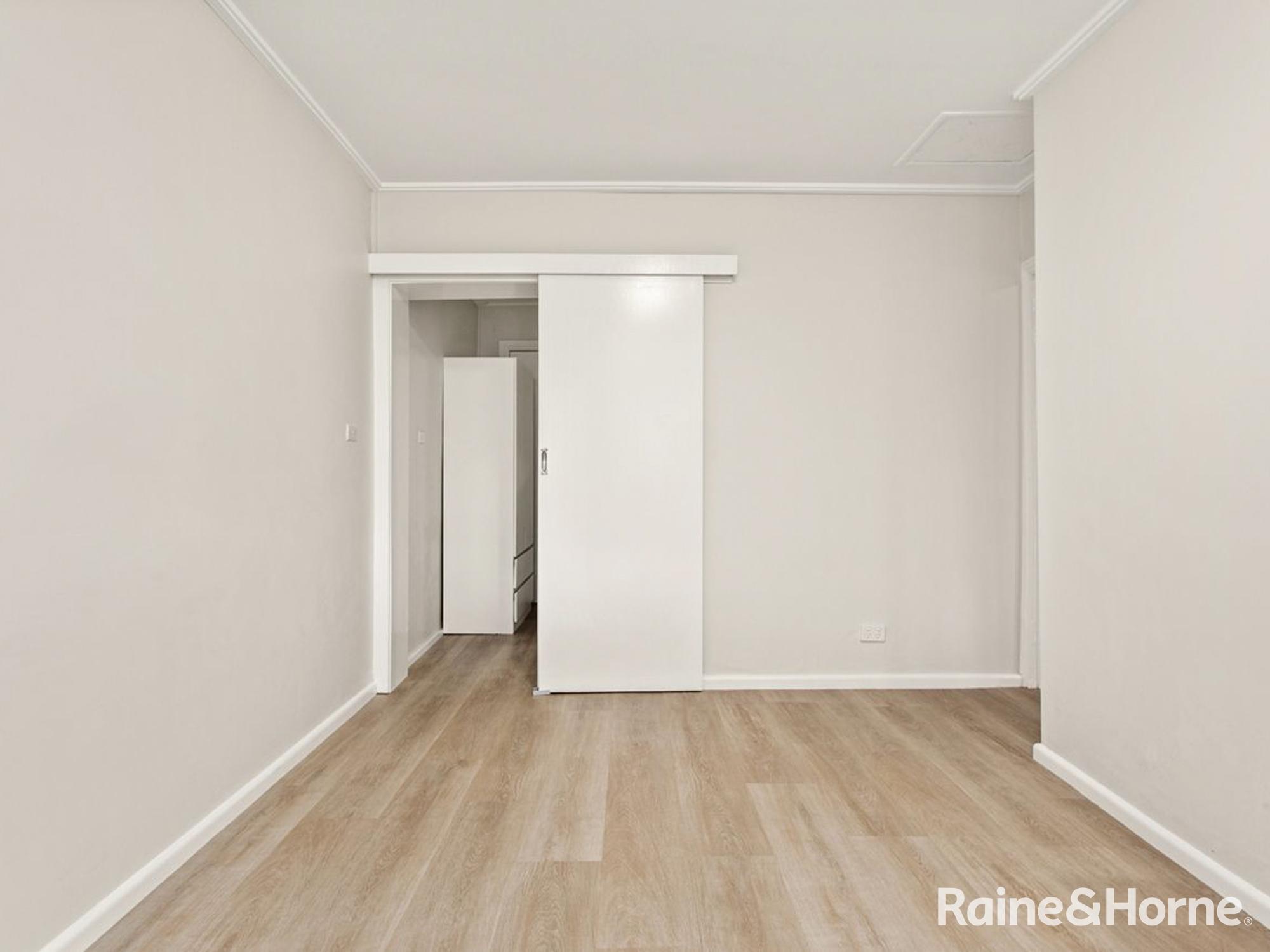 2-bedroom house at 135 Durham Street, Bathurst, NSW 2795, Bathurst, New South Wales