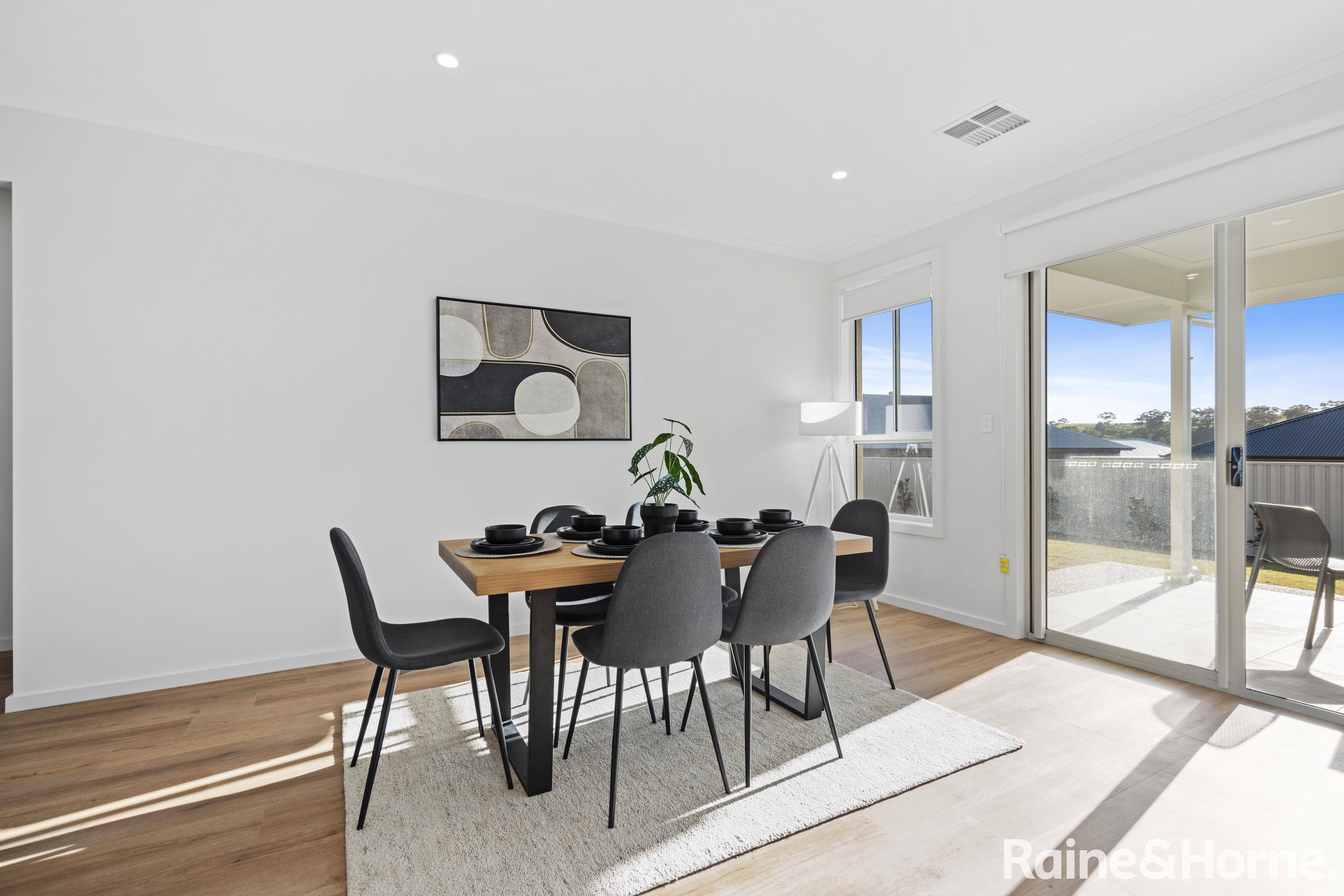 4-bedroom house at 8 Badcoe Crescent, Strathalbyn, SA 5255, Alexandrina, South Australia