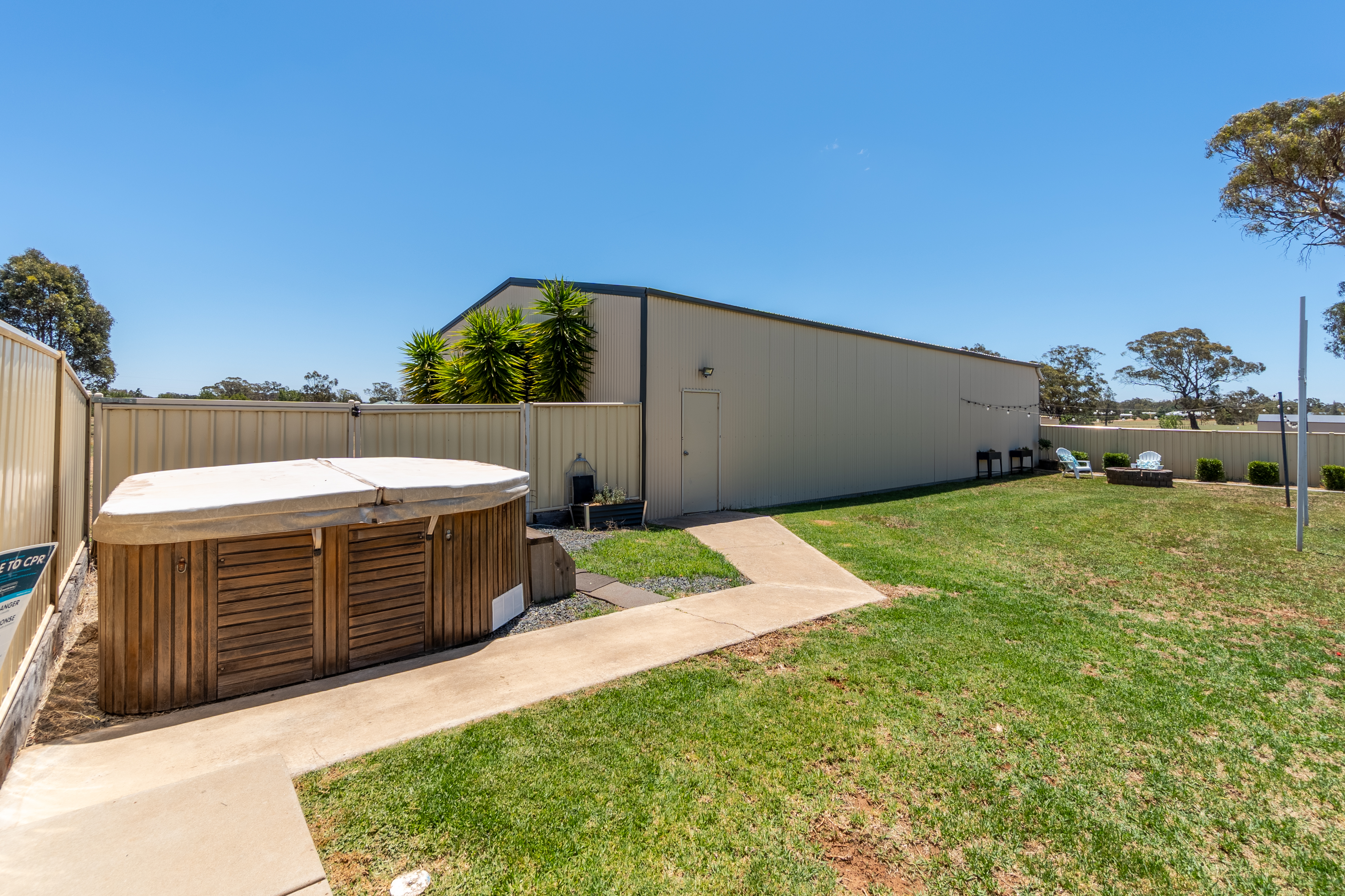 5-bedroom house at 9 Evatt Street, Temora, NSW 2666, Temora, New South Wales