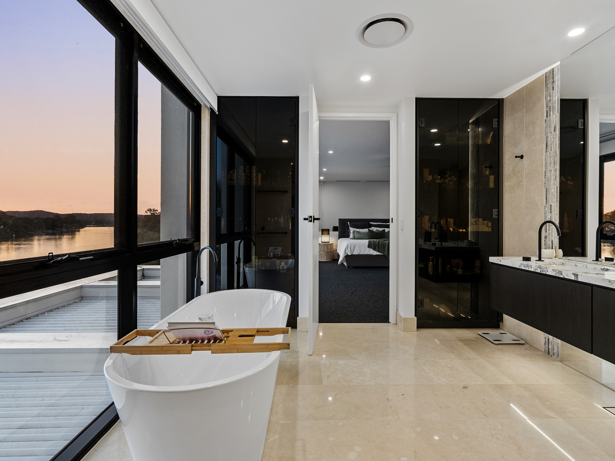 5-bedroom house at 25 The Boulevarde, Benowa, Qld, 4217, Gold Coast, Queensland