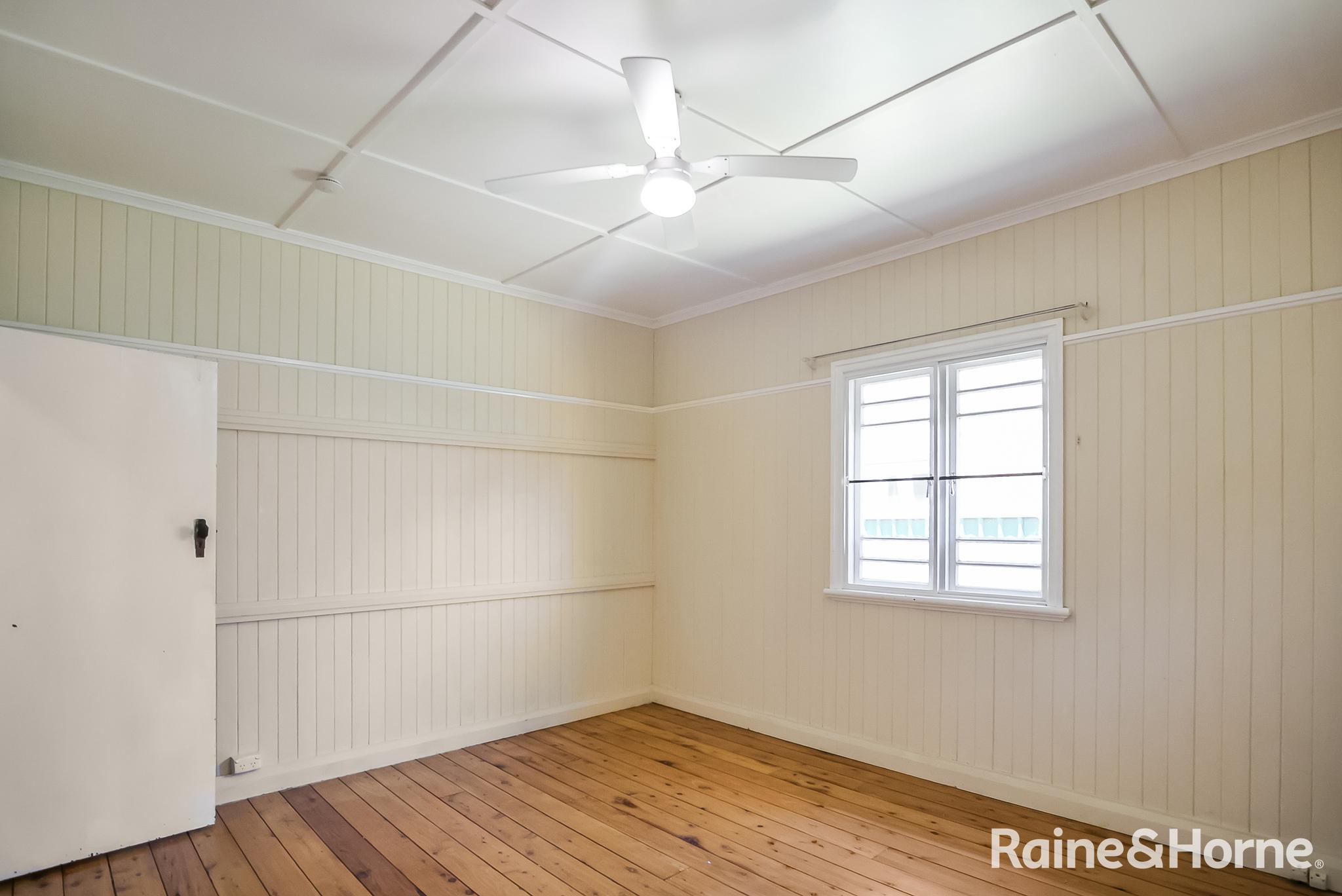 3-bedroom house at 90 Albion Street, Warwick, QLD 4370, Southern Downs, Queensland
