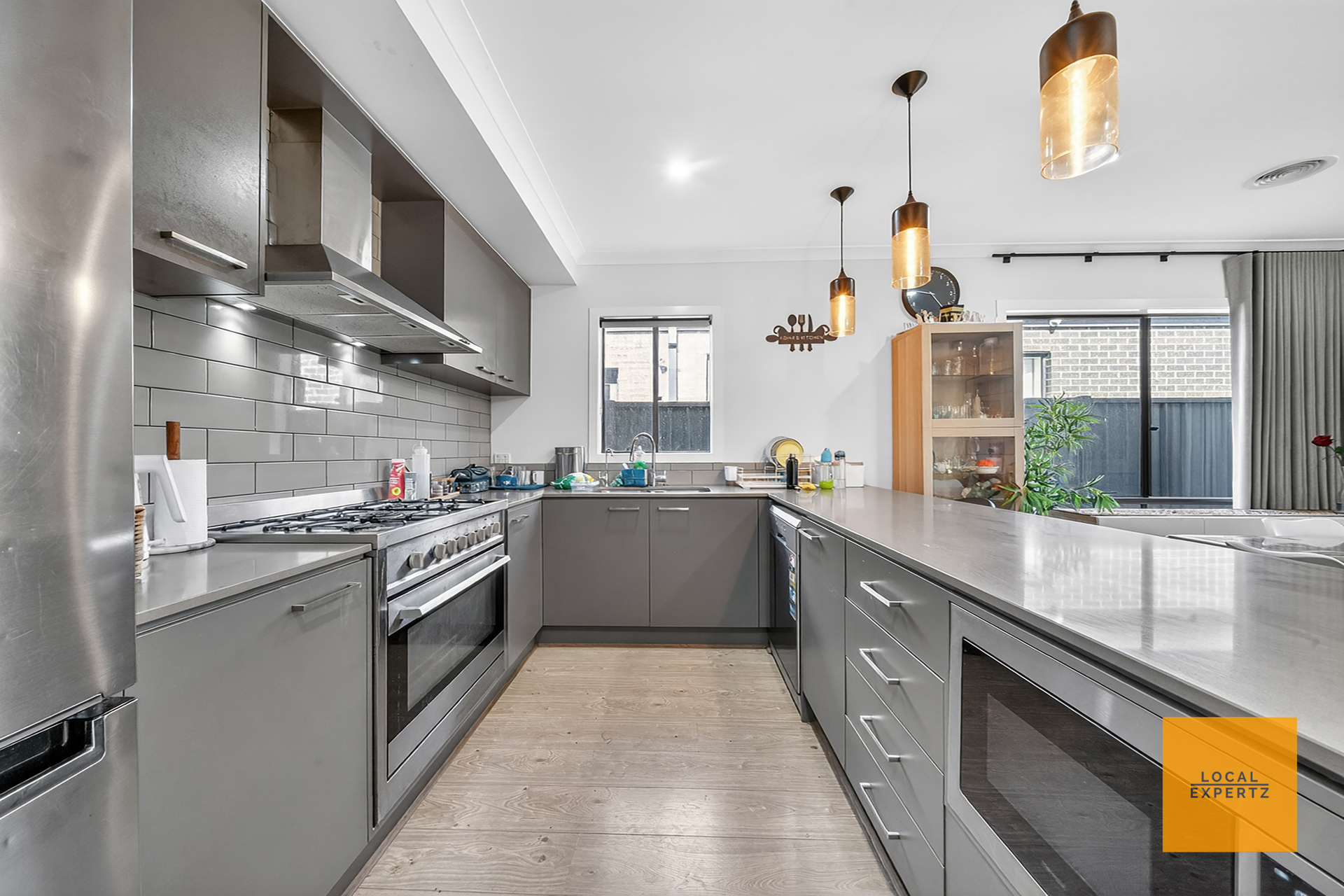 4-bedroom house at 33 WALTON STREET, Melton South VIC 3338, Melton, Victoria