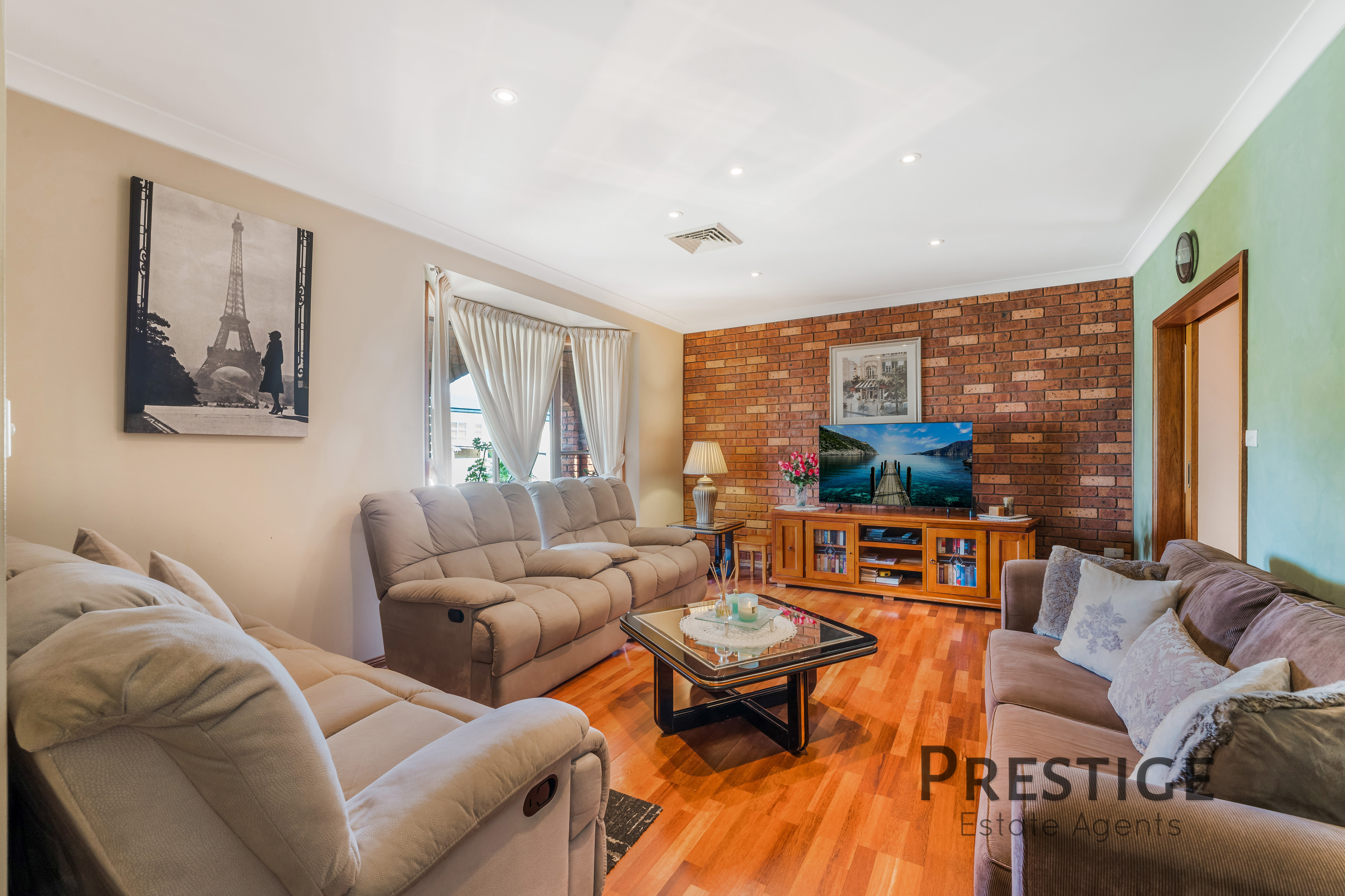 7 KINGFISHER AVENUE, Bossley Park NSW 2176 - Image 3