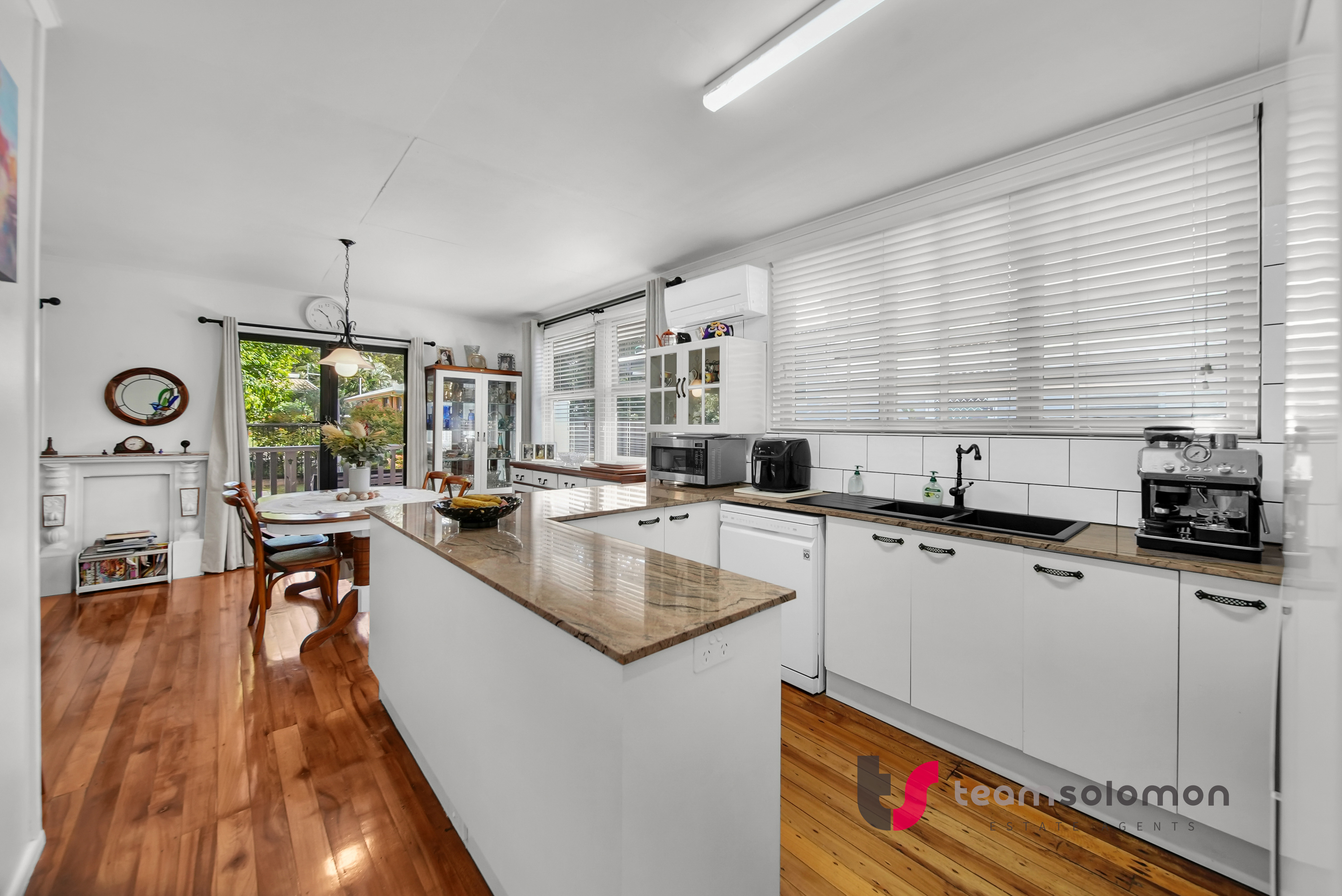 13 KINGFISHER STREET, Coochiemudlo Island QLD 4184 - Image 4