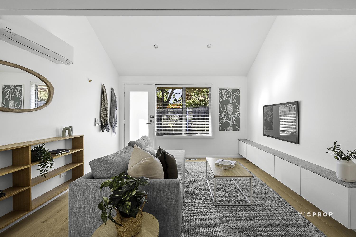 5/14 Athelstane Grove, Ivanhoe, Vic, 3079 - Image 3