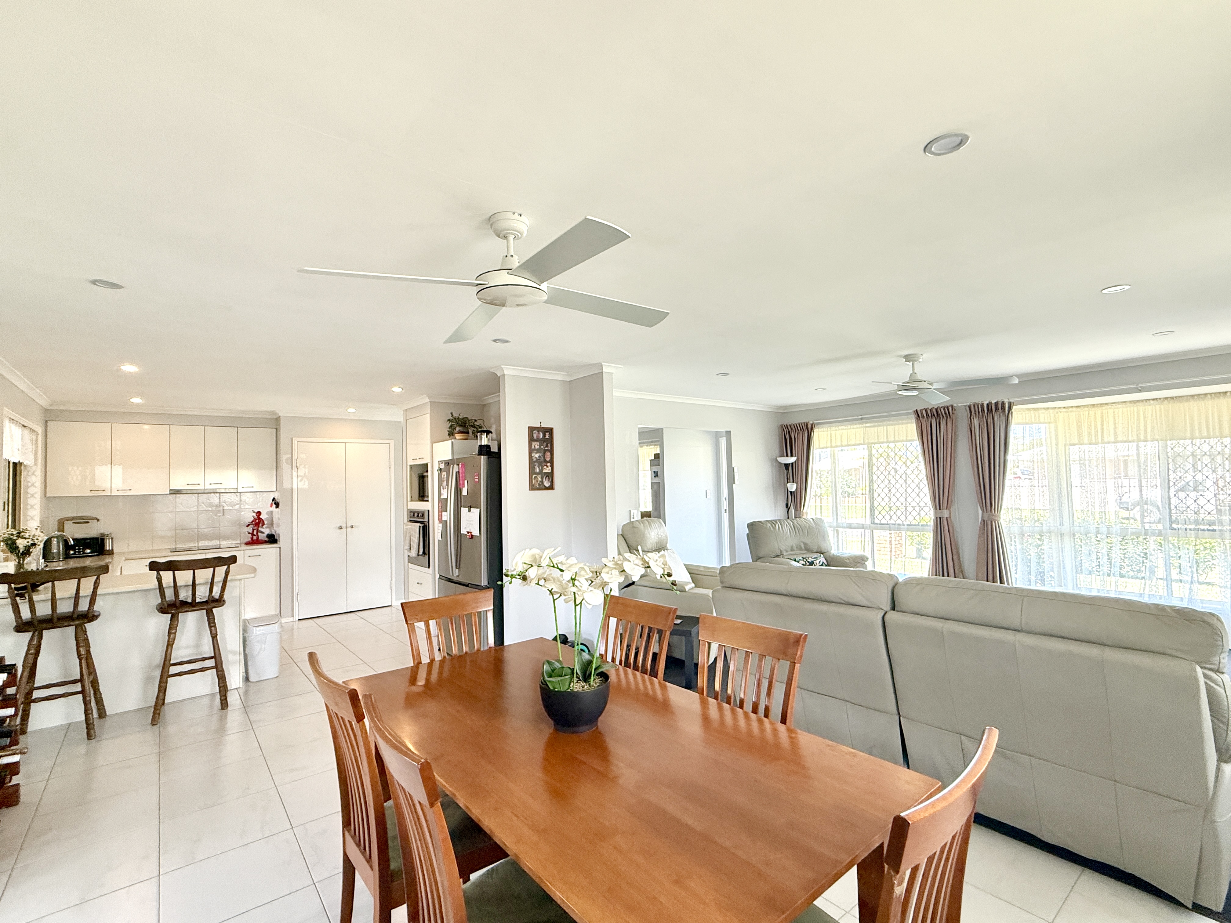 2 MERRILYN COURT, Urangan QLD 4655 - Image 7