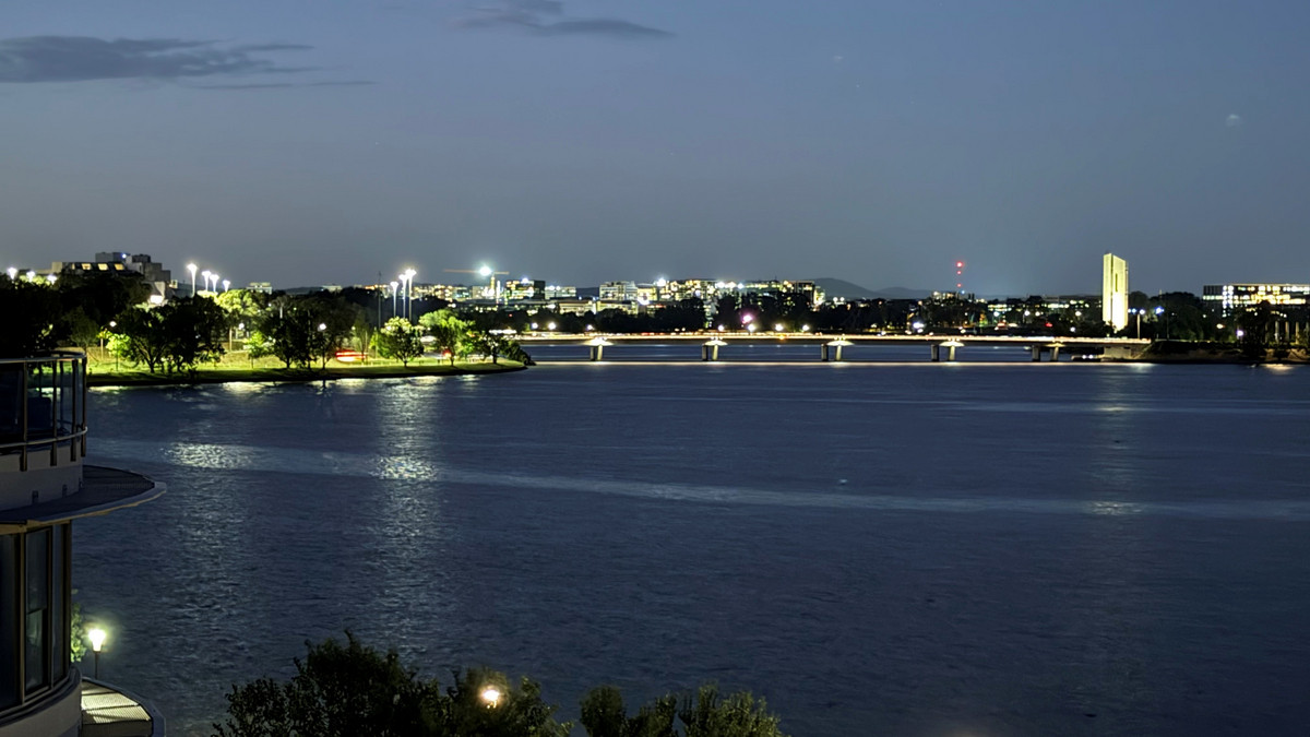 WATERFRONT 76 11 EASTLAKE PARADE, KINGSTON ACT 2604 - Image 4