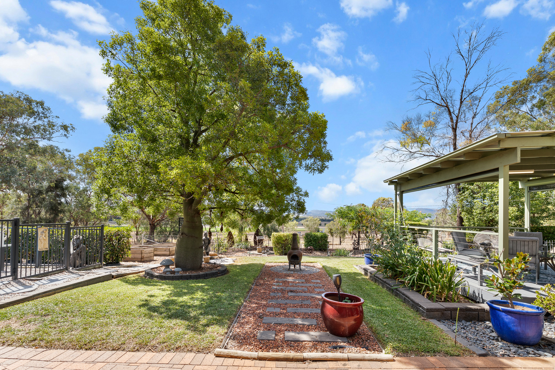 5-bedroom house at 8 Brooklyn Park Road, Kootingal, Nsw, 2352, Tamworth, New South Wales