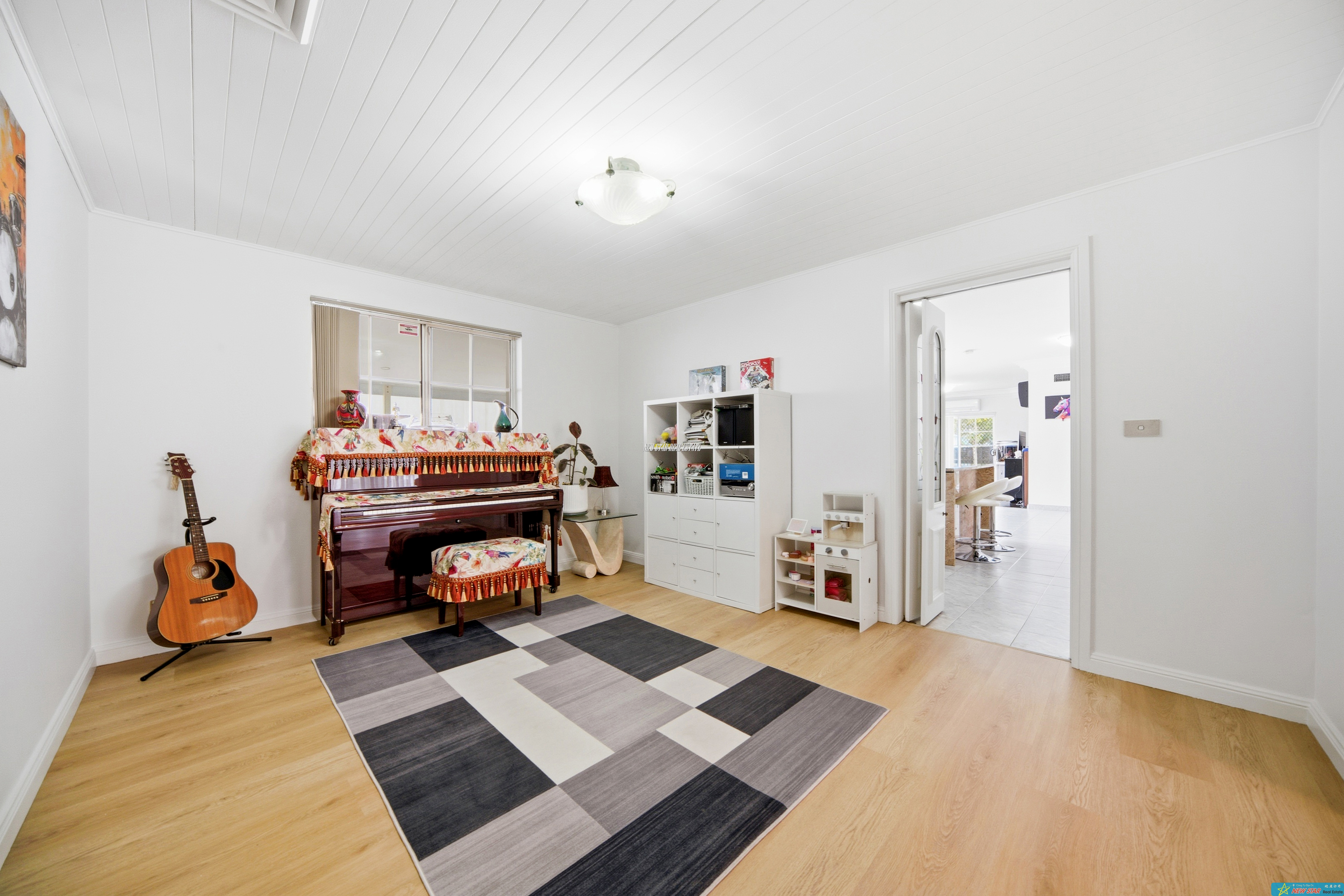 5-bedroom house at 191 EPSOM ROAD, Chipping Norton NSW 2170, , New South Wales