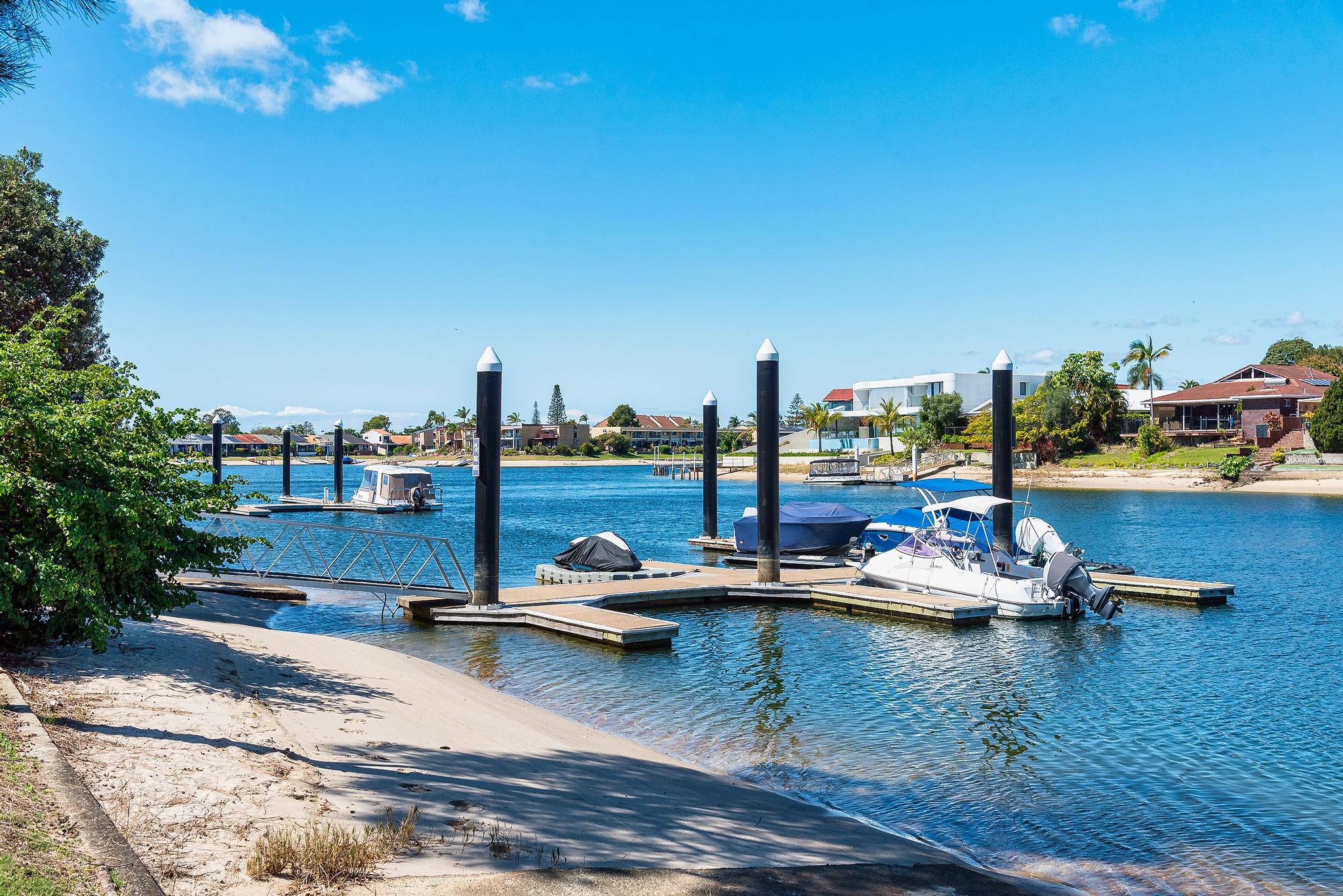 26/56 Hooker Boulevard, Mermaid Waters, QLD 4218 - Image 8