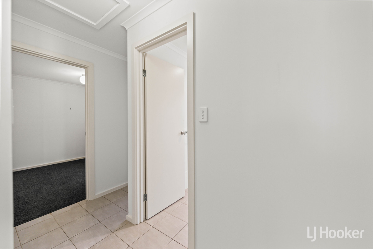 4-bedroom house at 121 Kingate Boulevard, Blakeview, SA 5114, Playford, South Australia