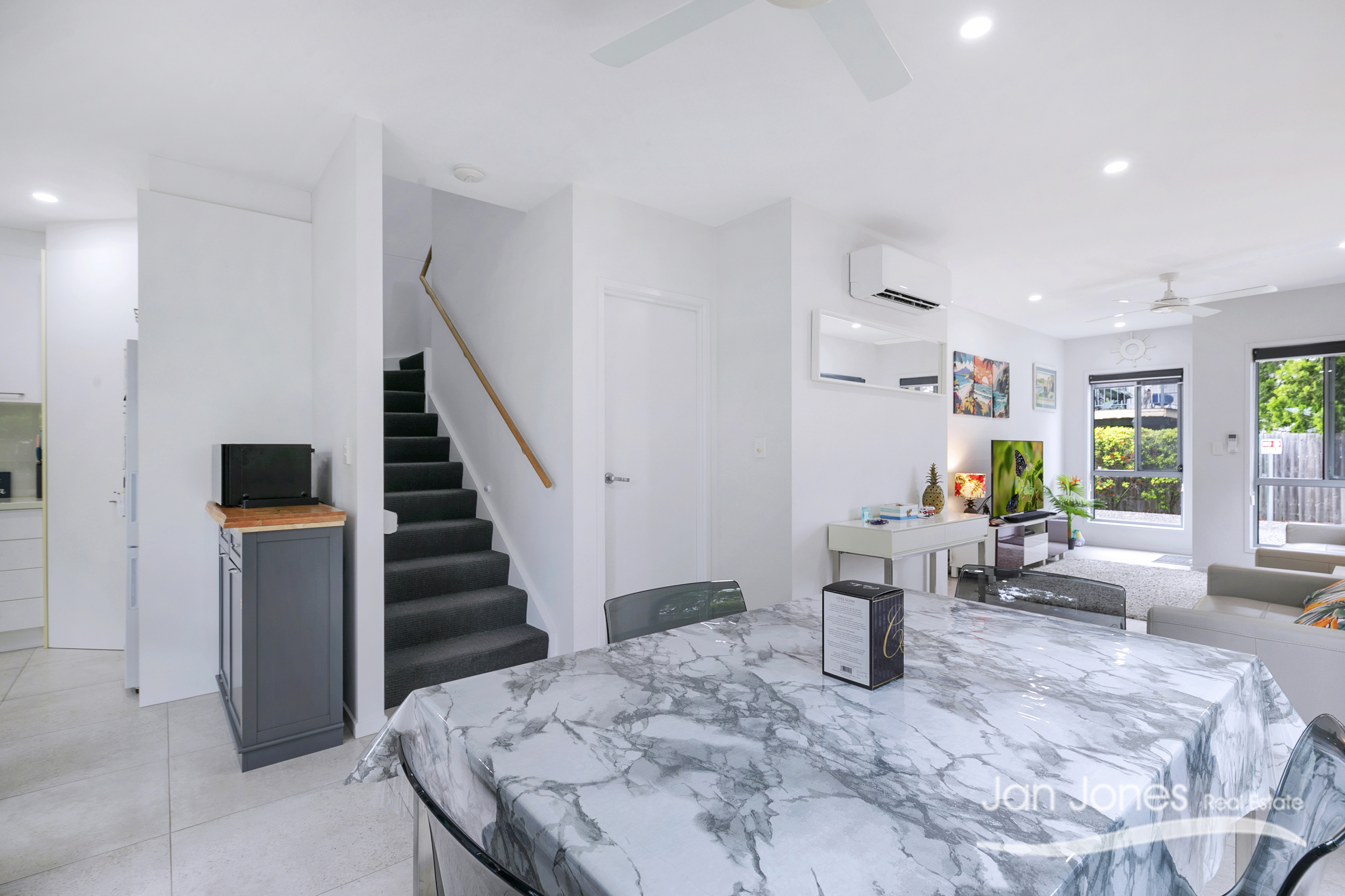 UNIT 1 216 VICTORIA AVENUE, Margate QLD 4019 - Image 6