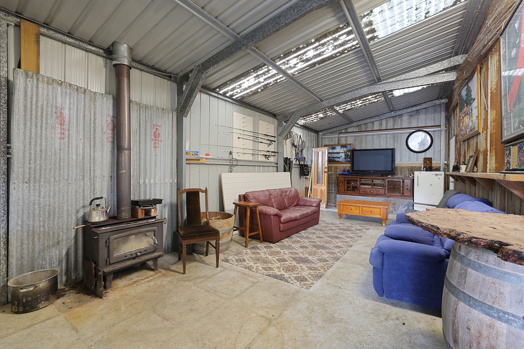 6-bedroom house at 23-25 Moe-Willow Grove Road, Willow Grove, Vic, 3825, Baw Baw, Victoria