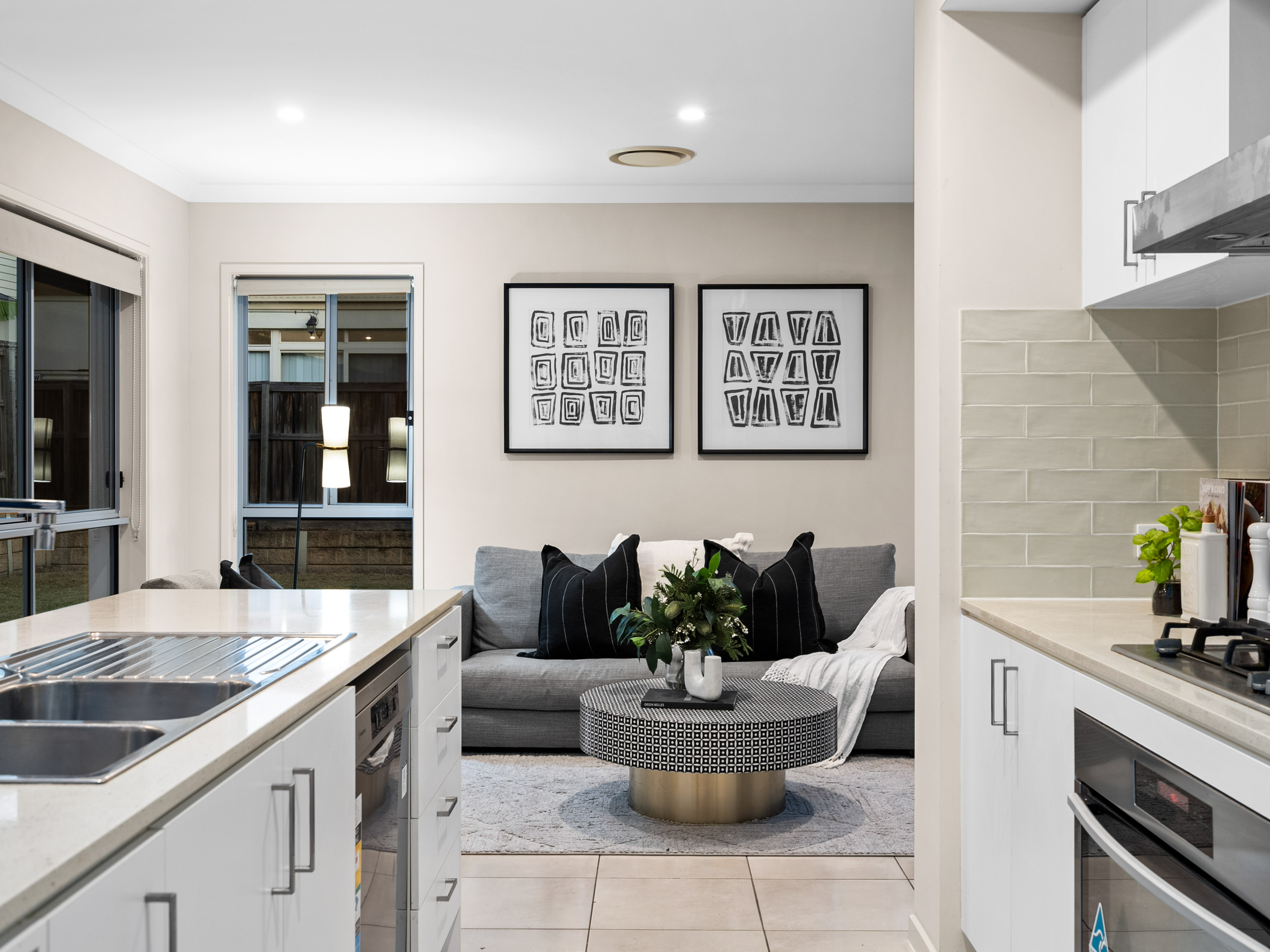 77 Parklands Circuit, Rochedale, QLD 4123 - Image 4