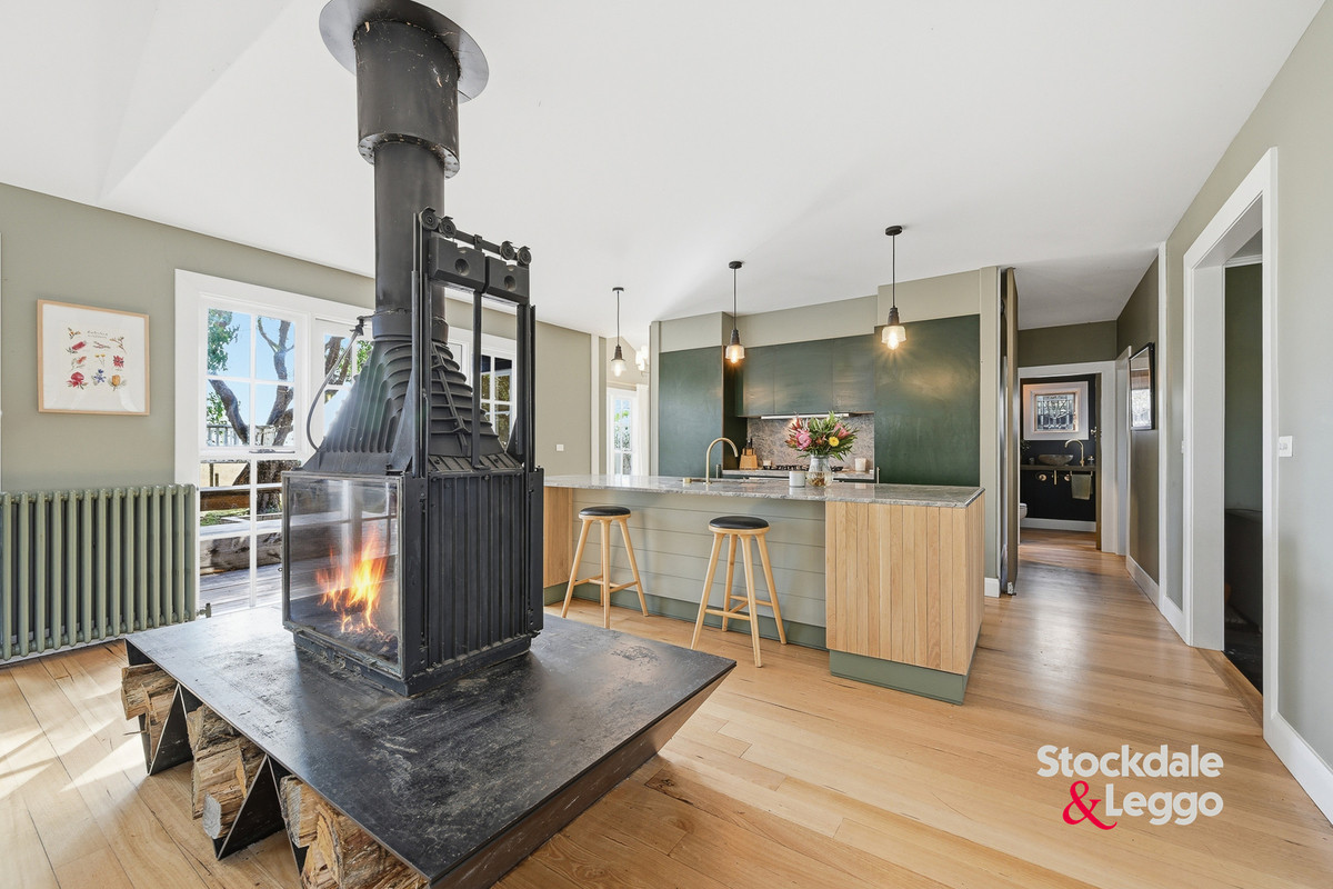 21 GREVILLIA STREET, Walkerville VIC 3956 - Image 2