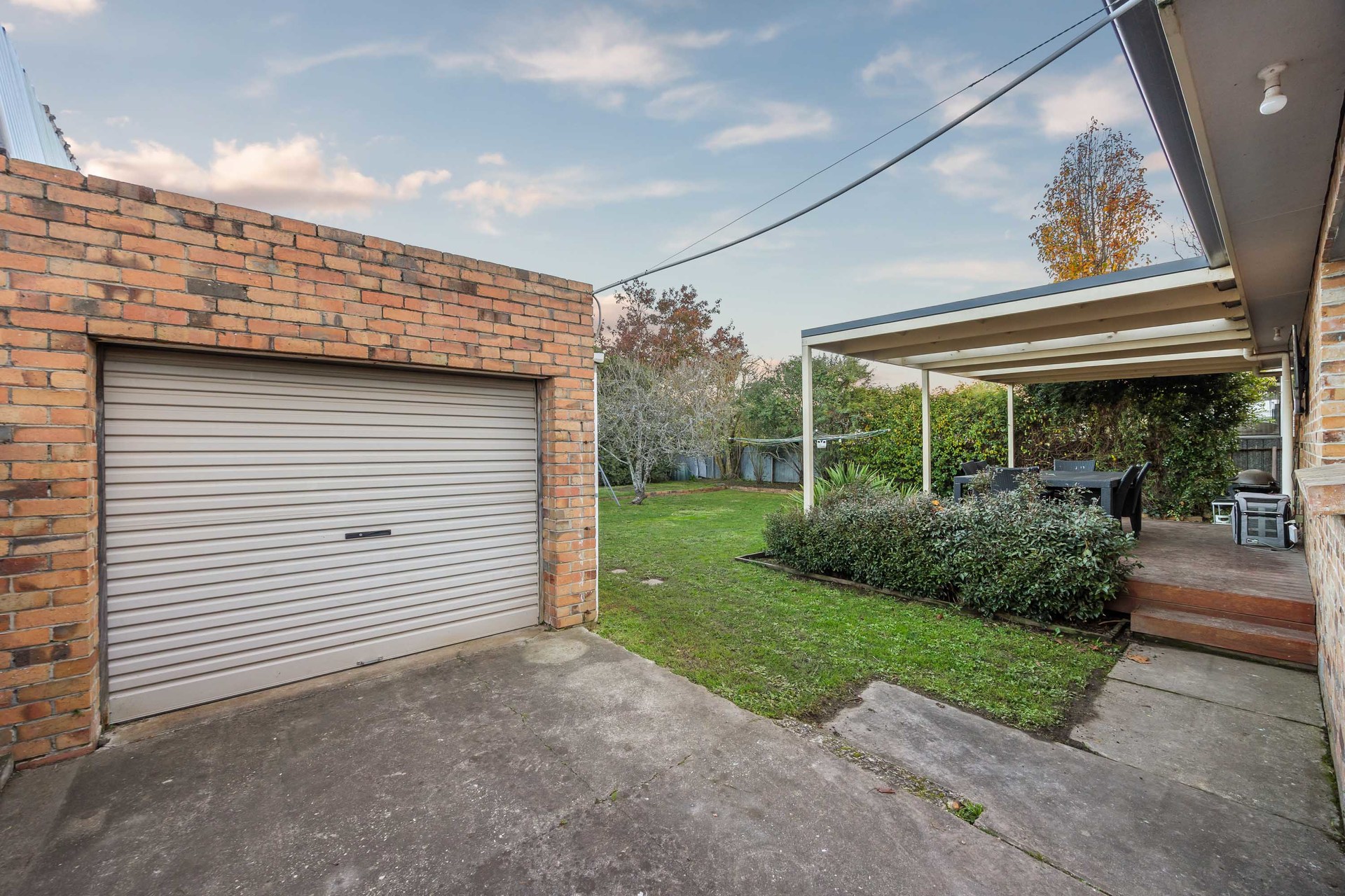 3-bedroom house at 13 Iris Avenue, Wendouree, VIC 3355, Ballarat, Victoria