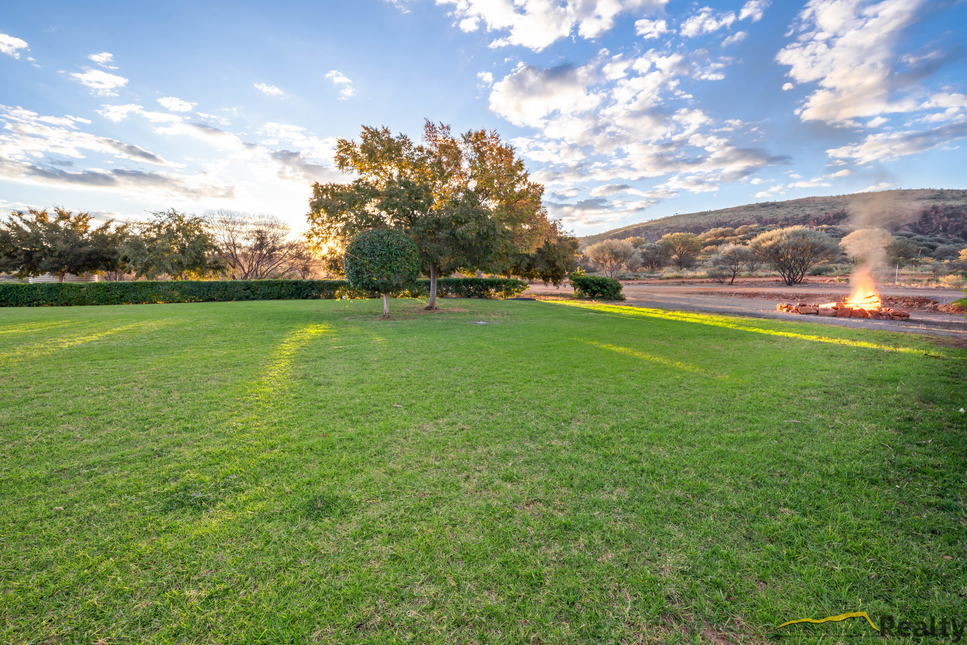 9-bedroom house at 19 Cotterill Road, Ross, NT 0873, Alice Springs, Northern Territory