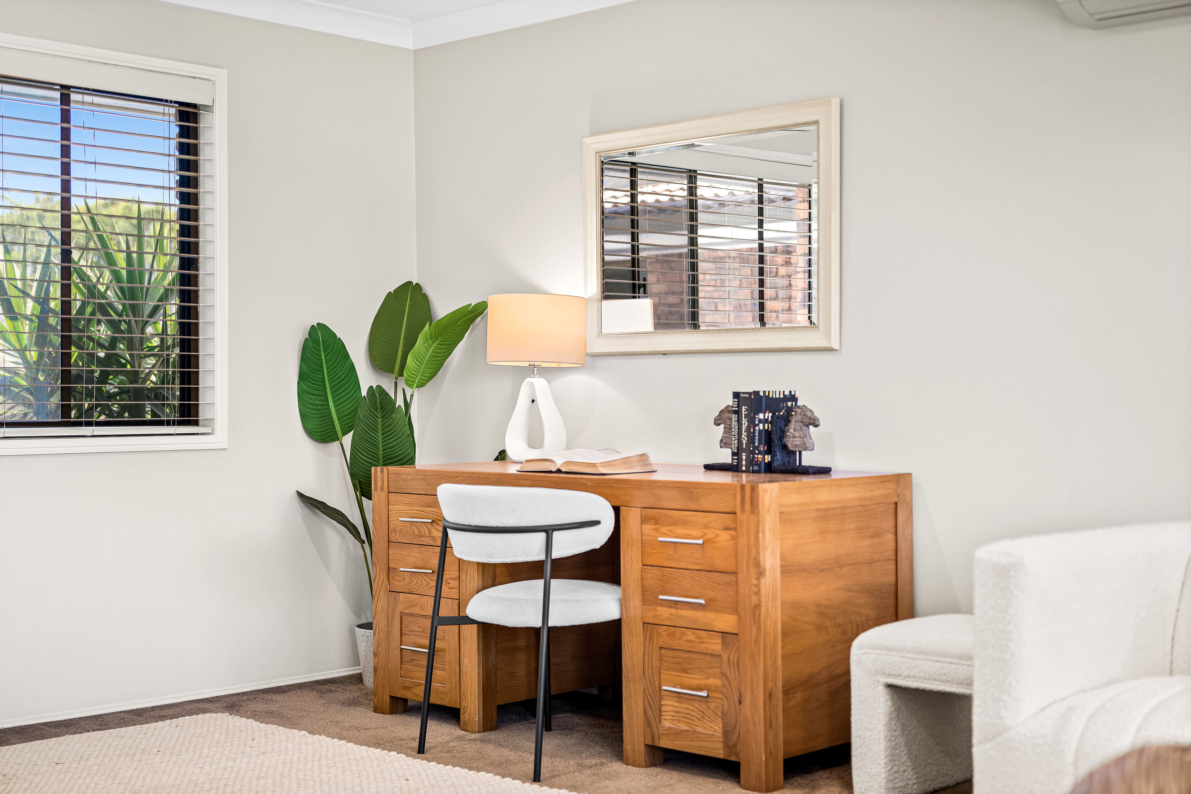 14 Norell Place, Eight Mile Plains, QLD 4113 - Image 5