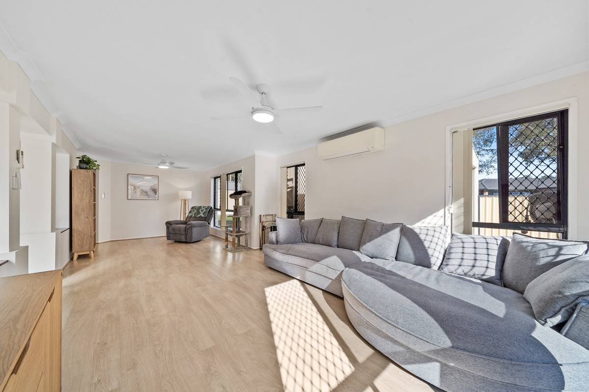 4 POSEIDON STREET, Cleveland QLD 4163 - Image 8