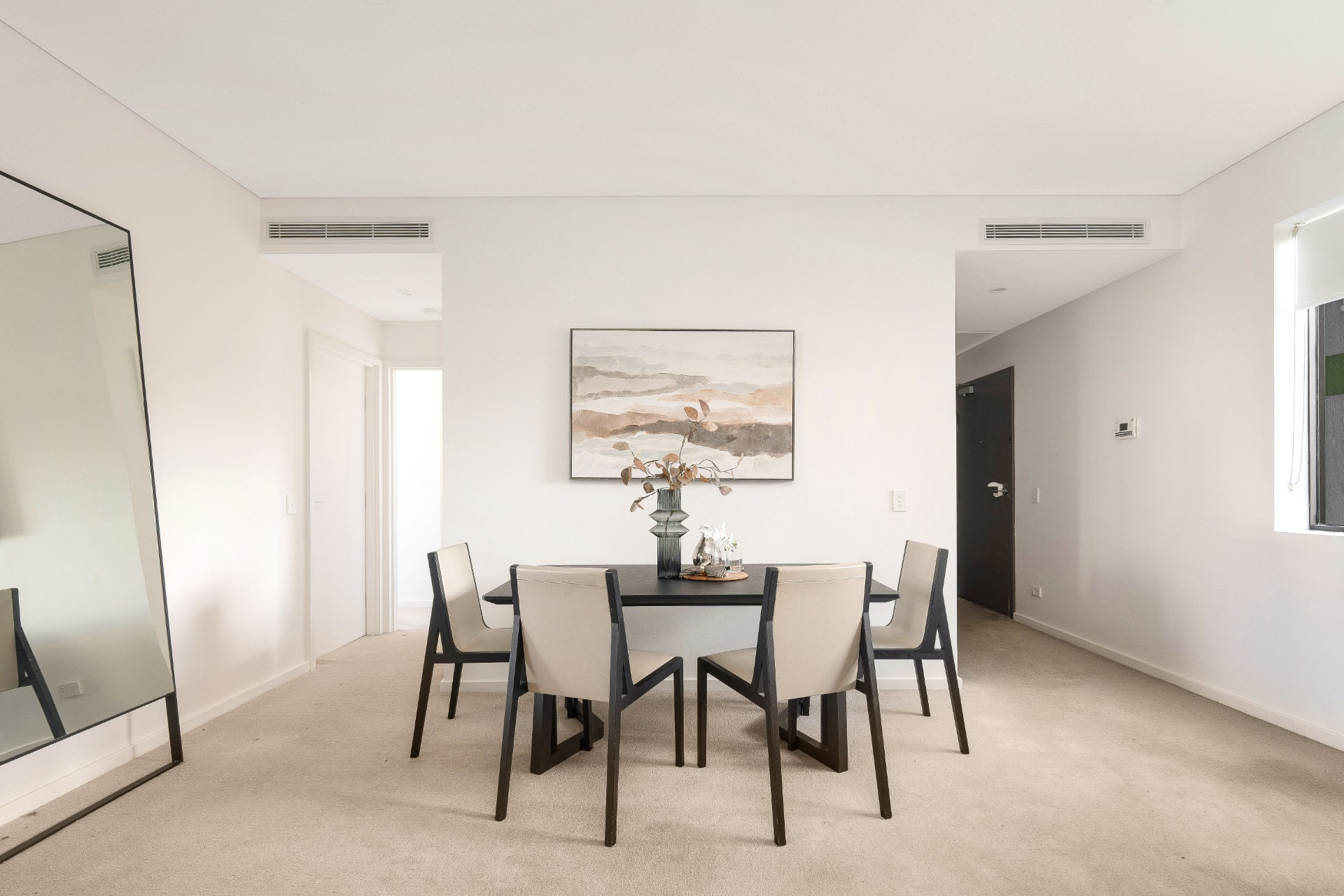 512/1 George Julius Avenue, Zetland, NSW 2017 - Image 2