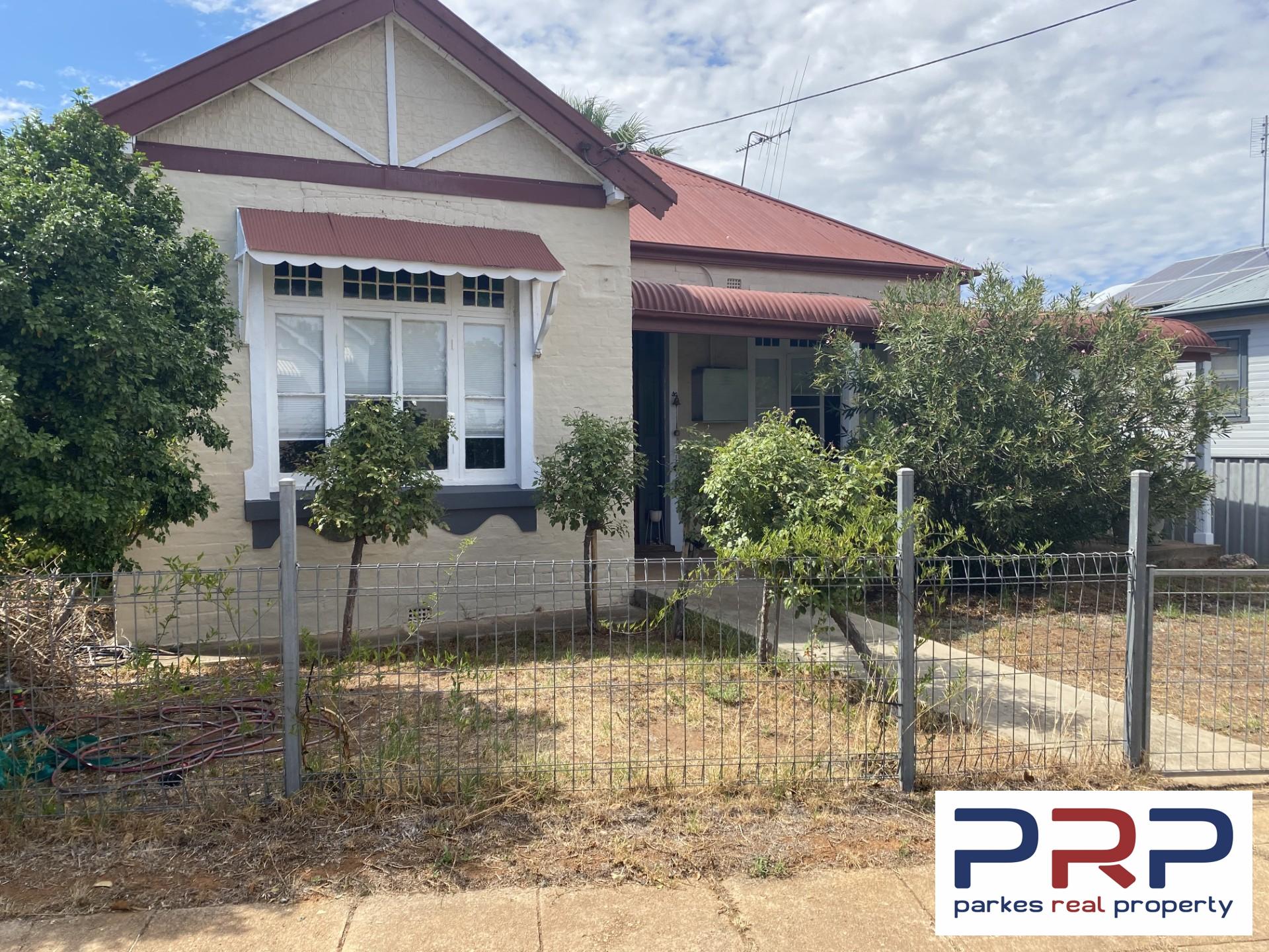 3-bedroom house at 9 Close Street, Parkes, Nsw, 2870, Parkes, New South Wales
