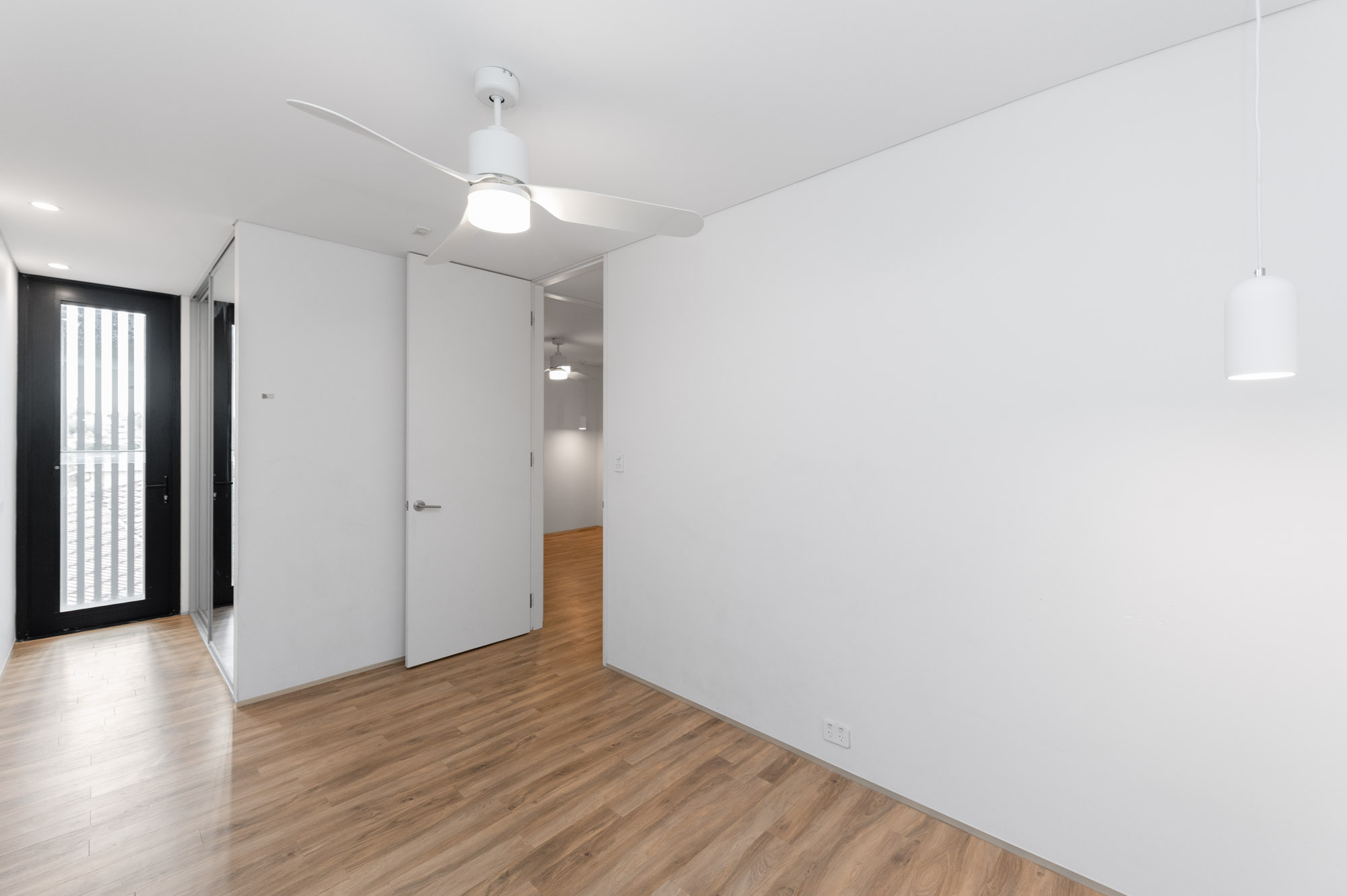 2-bedroom unit at 10 402 CARRINGTON STREET, HAMILTON HILL WA 6163, Cockburn, Western Australia