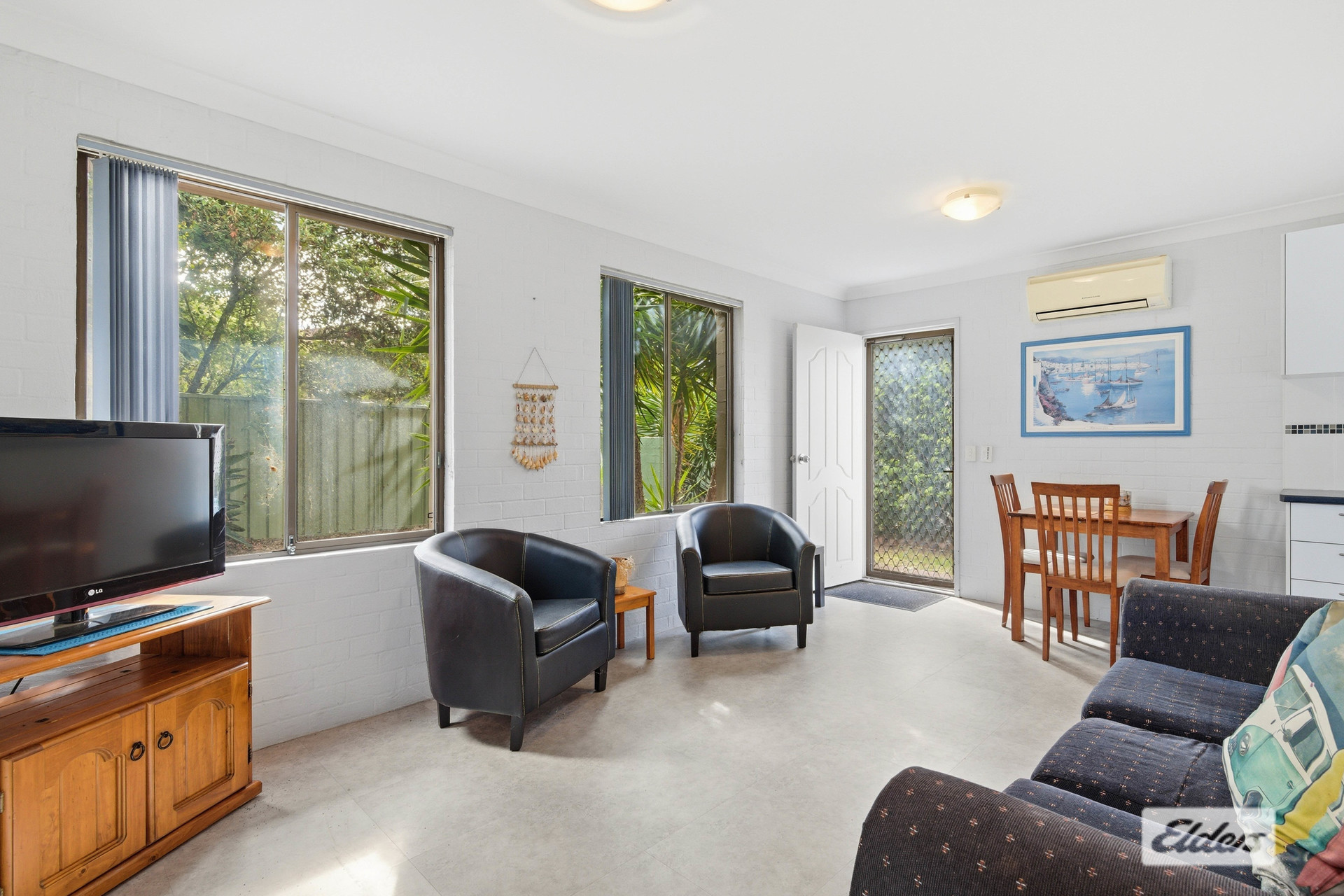 9 54 BEACH ROAD, BATEMANS BAY NSW 2536 - Image 3