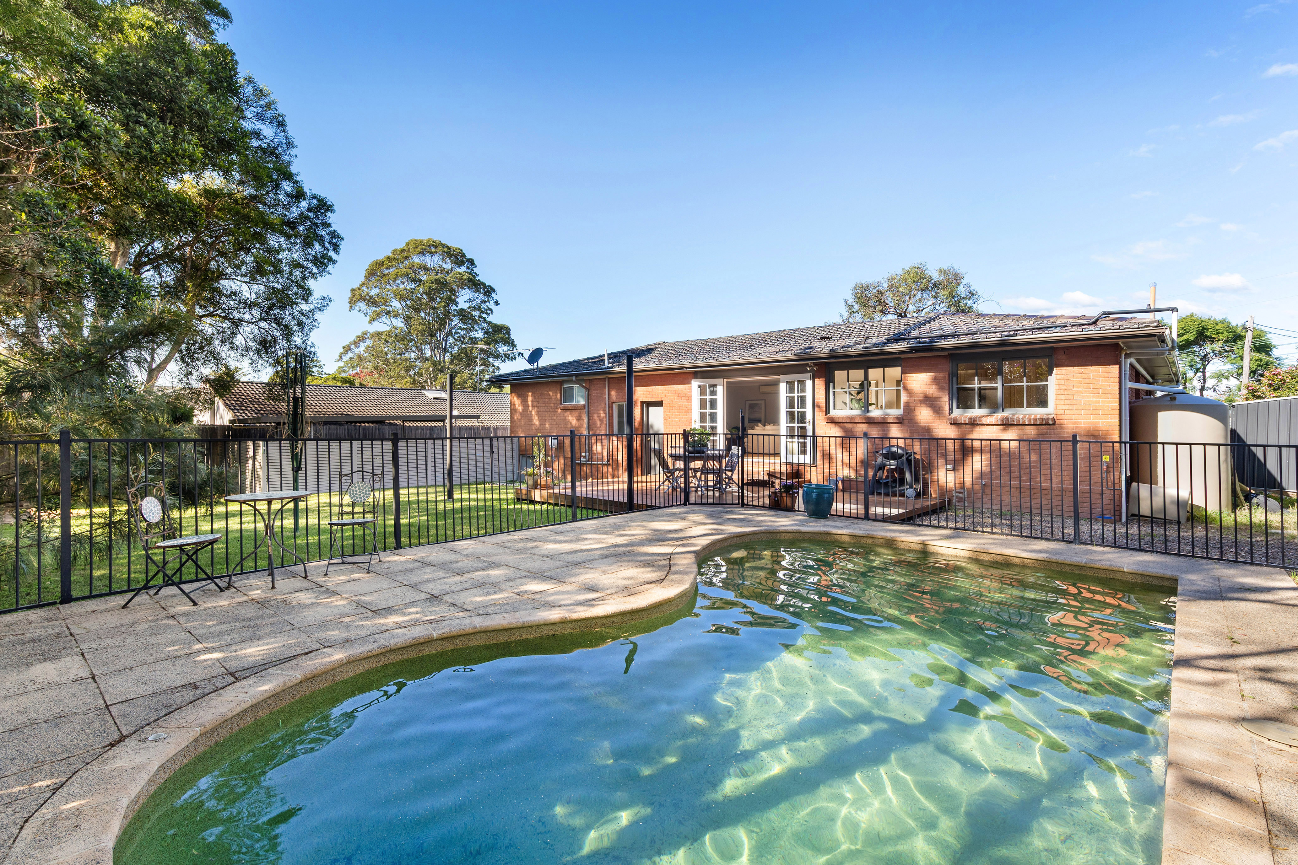 6 MILBURN PLACE, St Ives Chase NSW 2075 - Image 3