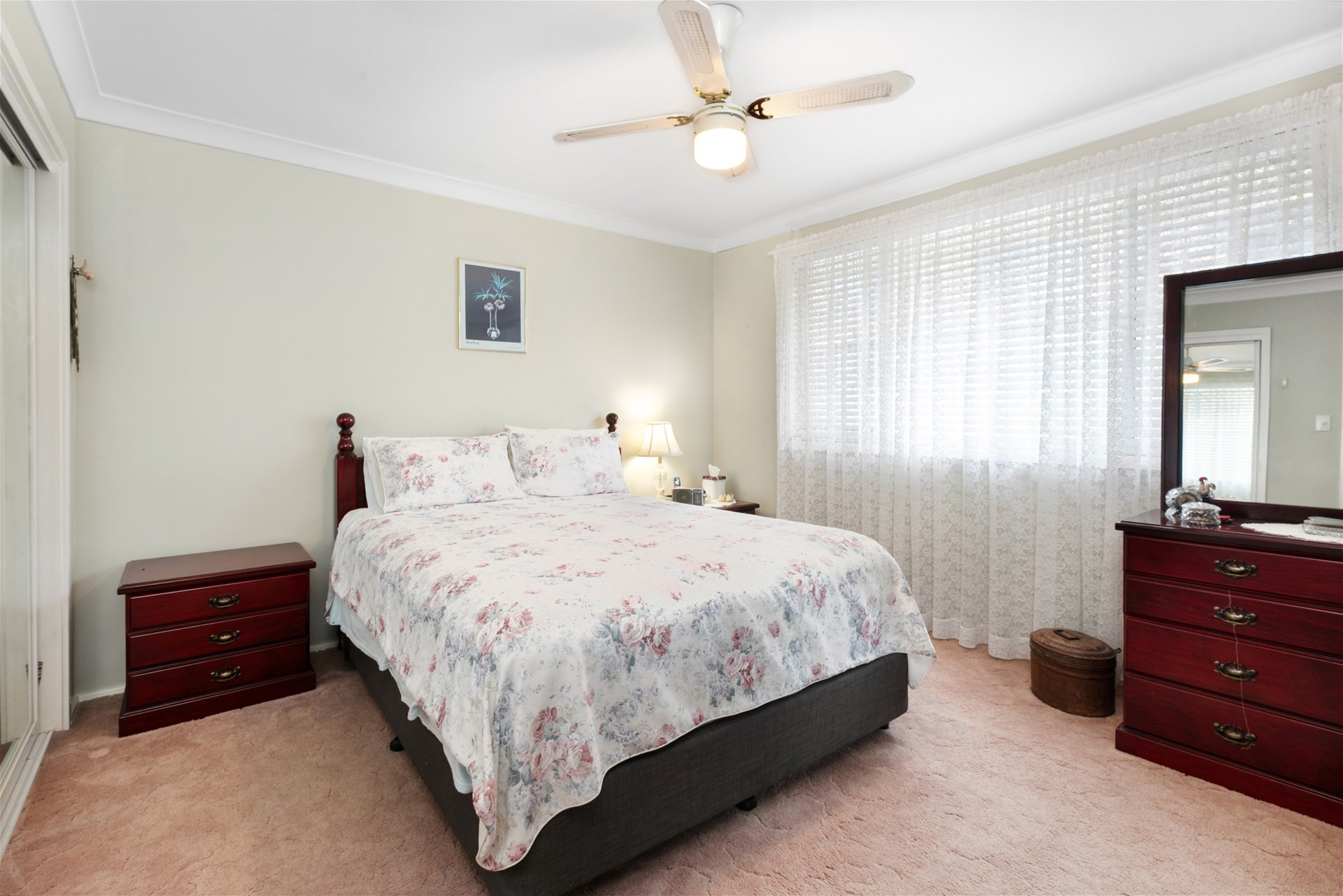 336 THE PARKWAY, Bradbury NSW 2560 - Image 5