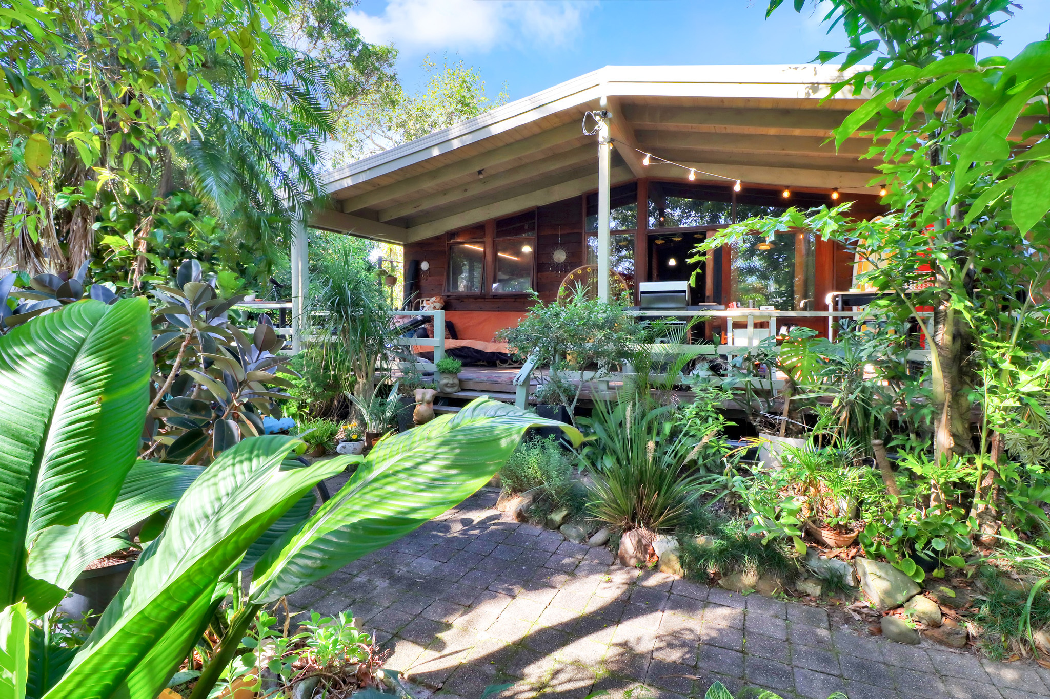11 SYCAMORE STREET, Mudjimba QLD 4564 - Image 3