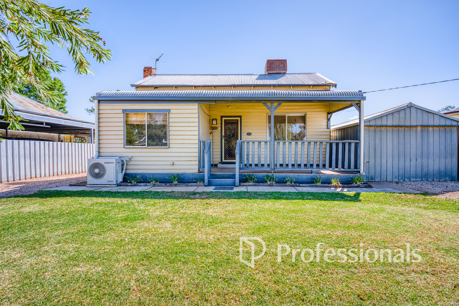 183 Commercial Street, Merbein, VIC 3505 - Image 1