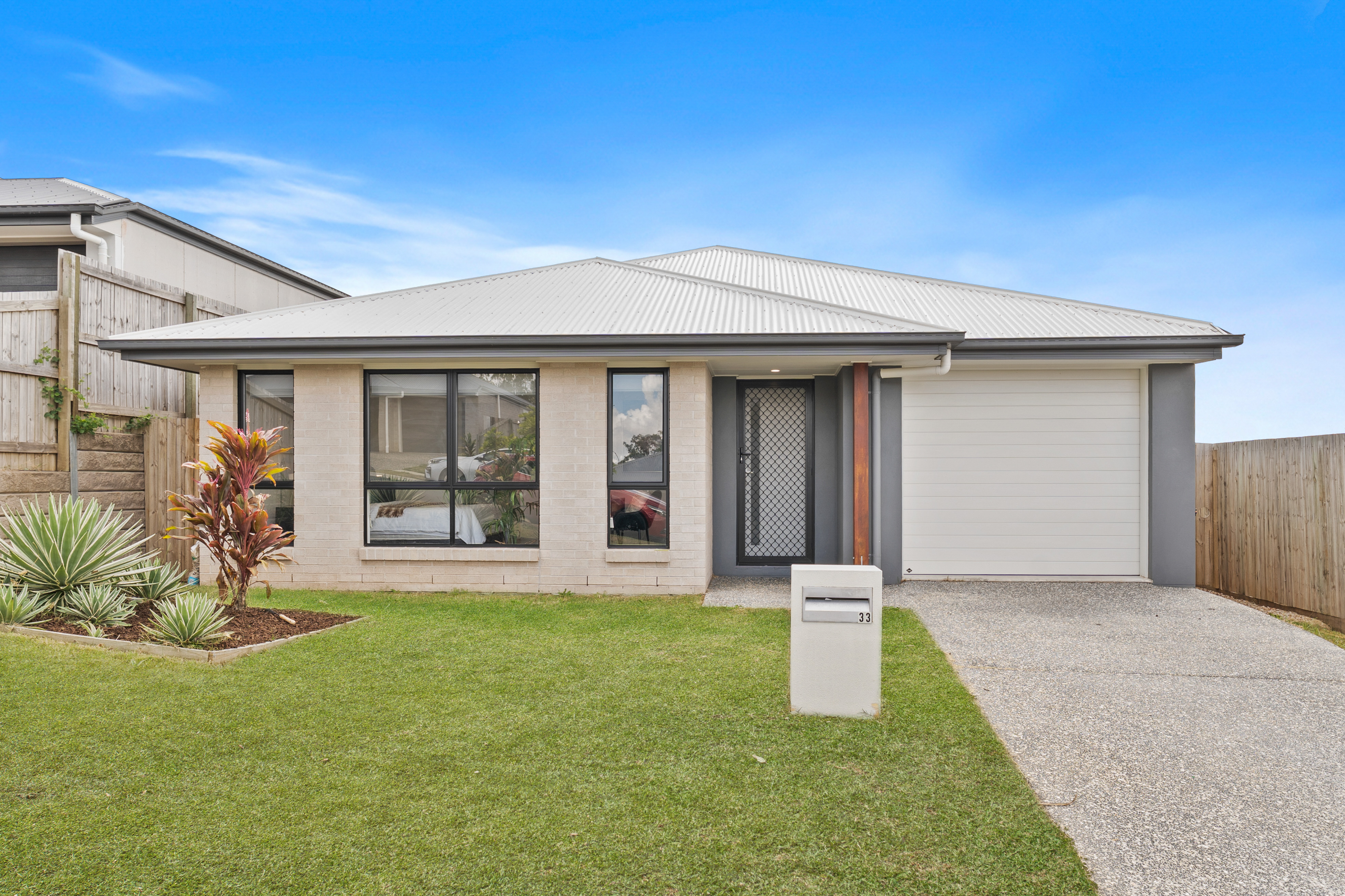 33 Tejo Street, Holmview, Qld, 4207 - Image 9