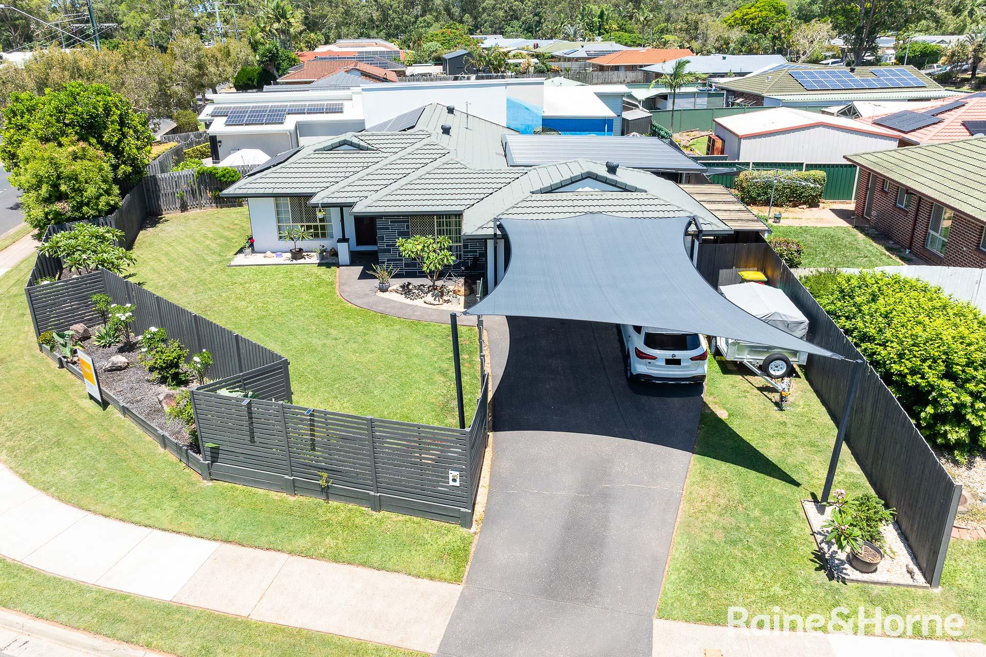 1/1 Falkirk Parade, Redland Bay, Qld, 4165 - Image 1