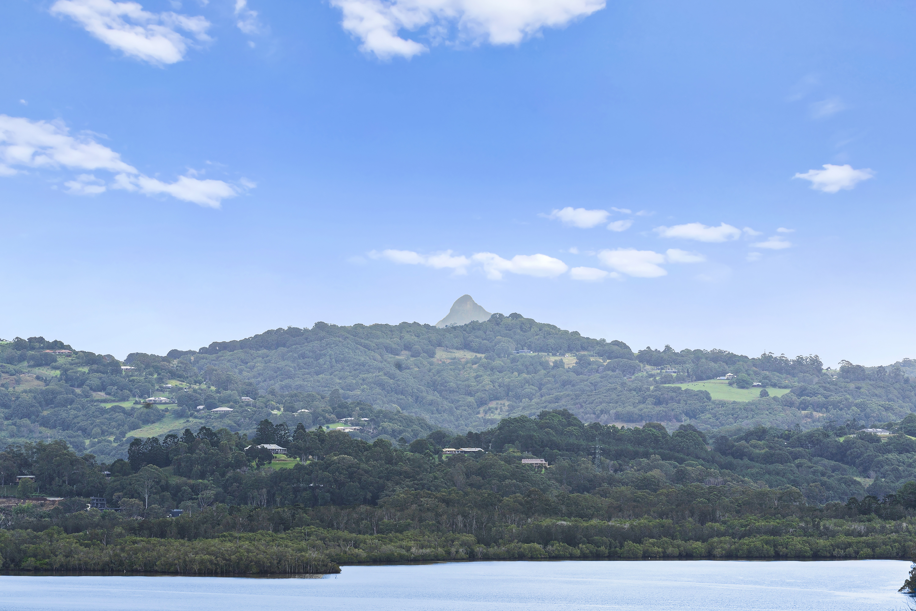 15 Lakeview Parade, Tweed Heads South, NSW 2486 - Image 3