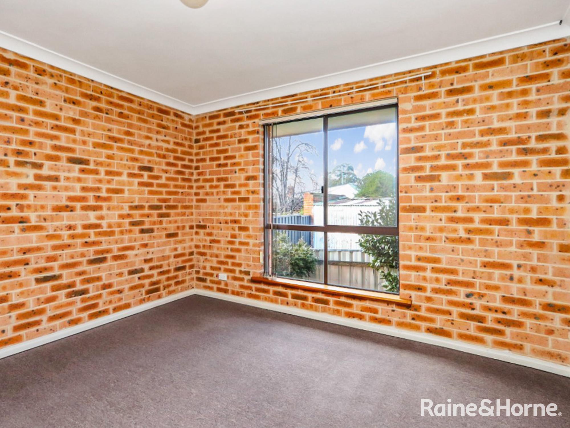 16-bedroom unit at 1-6/339 Howick Street, Bathurst, NSW 2795, Bathurst, New South Wales