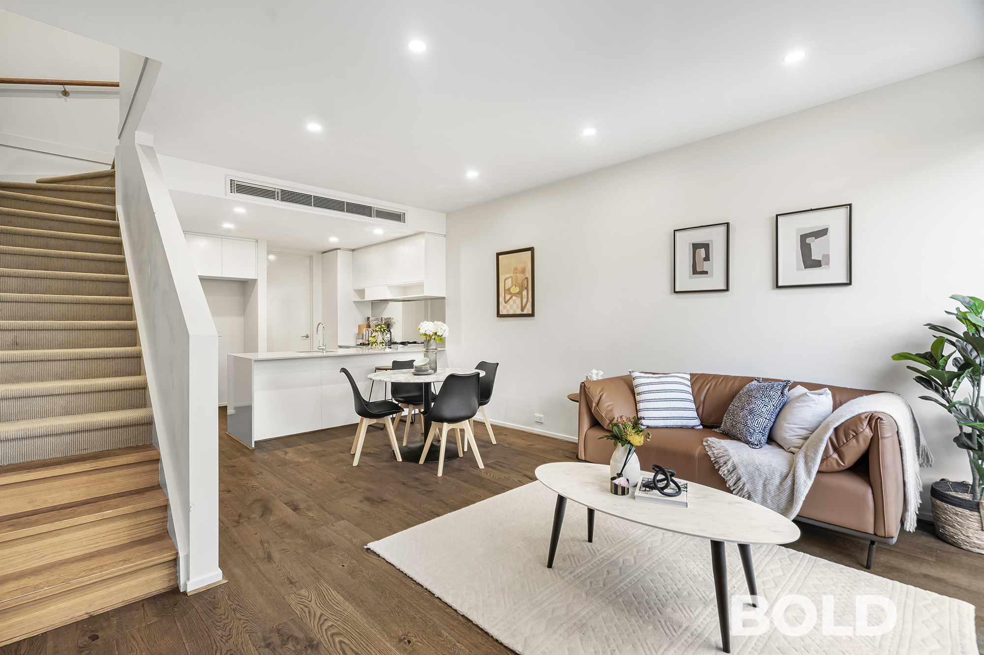 19 Ironbark Crescent, Ivanhoe, VIC 3079 - Image 5