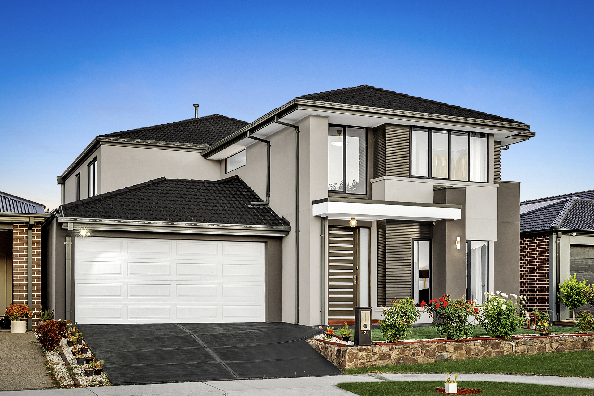 122 SILVERWATTLE DRIVE, Lyndhurst VIC 3975 - Image 1
