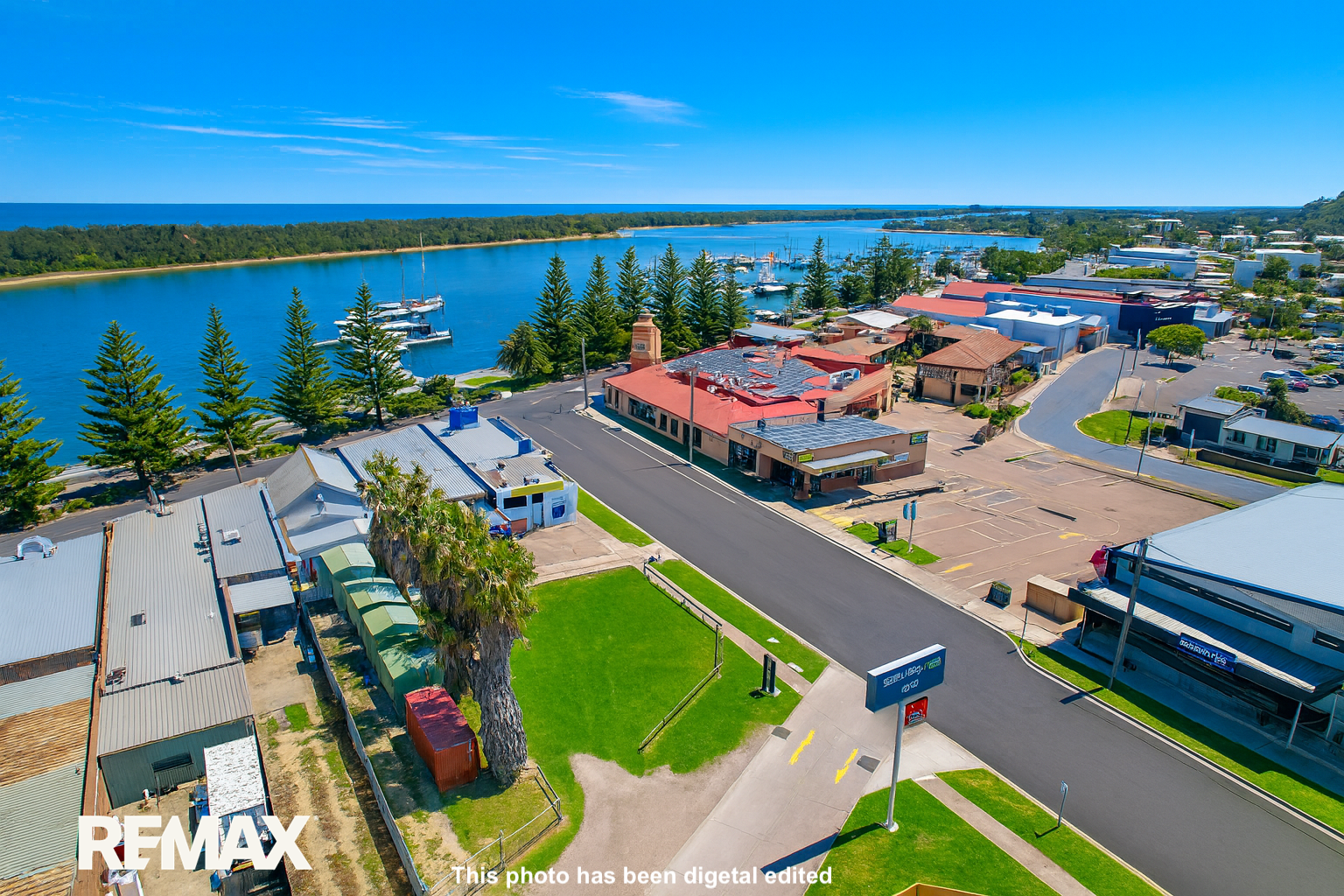 6 Mechanics Street, Lakes Entrance, Vic, 3909 - Image 9