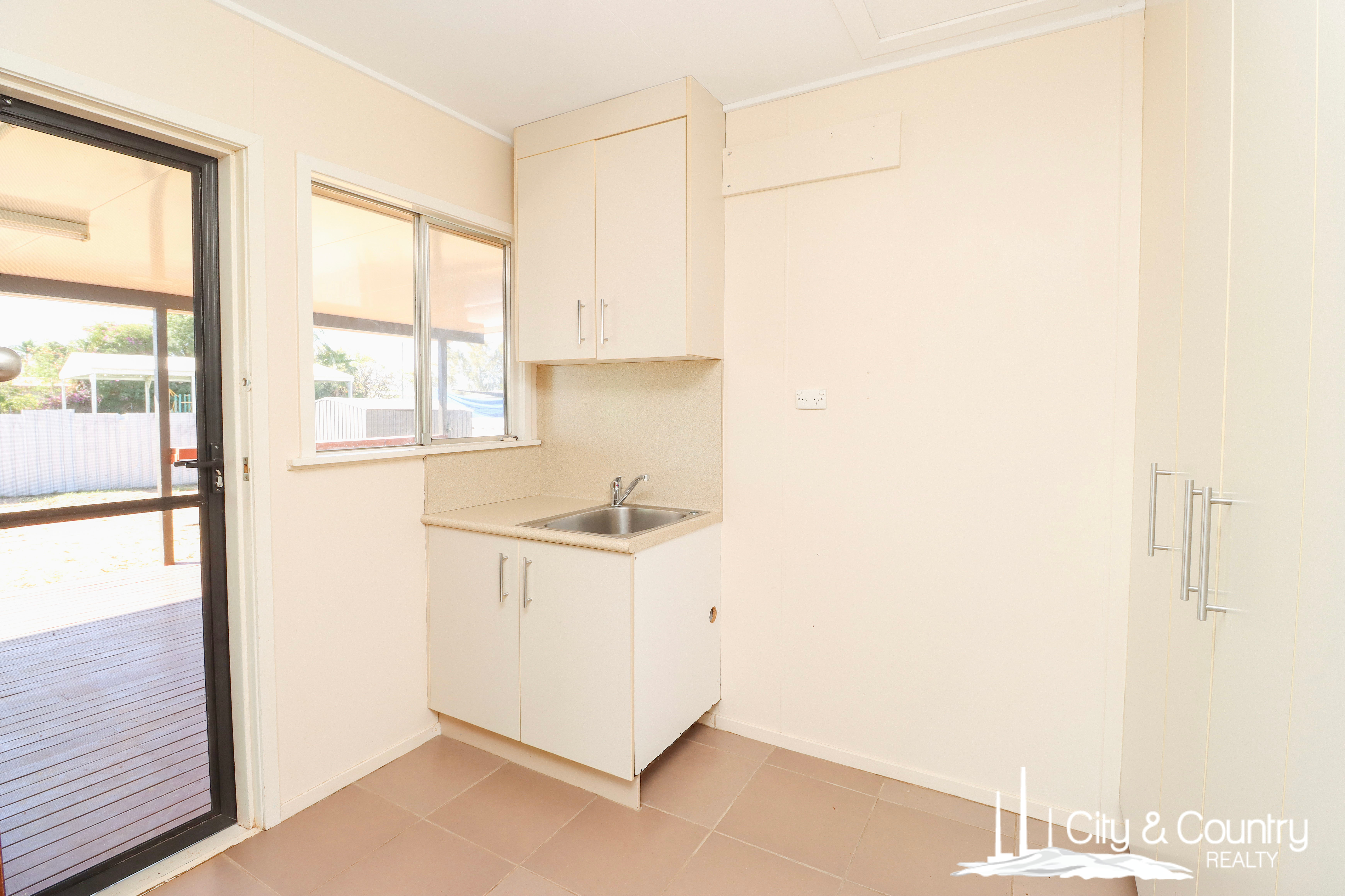 3 Gazelle Street, Soldiers Hill, QLD 4825 - Image 9