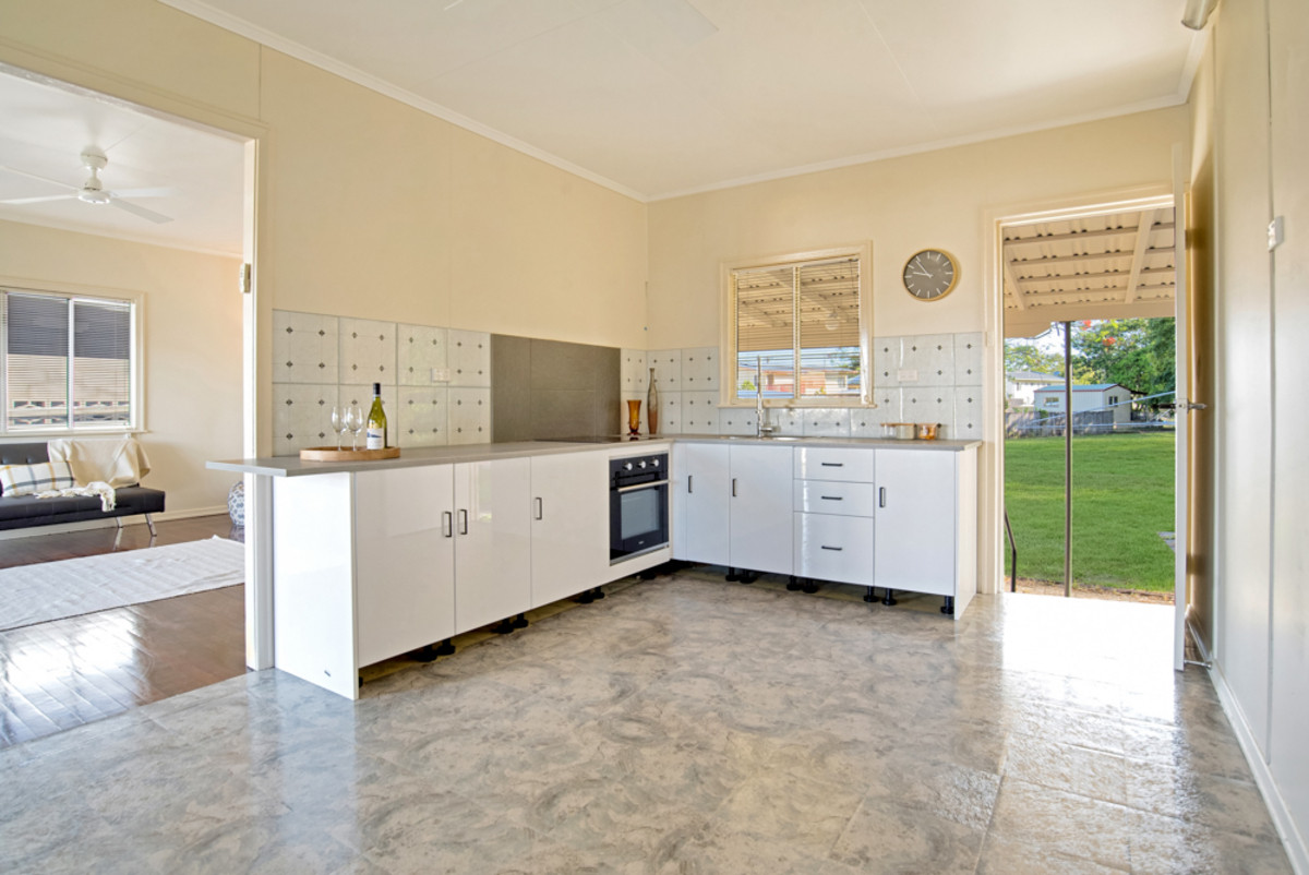 27 Garbutt Street, Ingham, QLD 4850 - Image 2