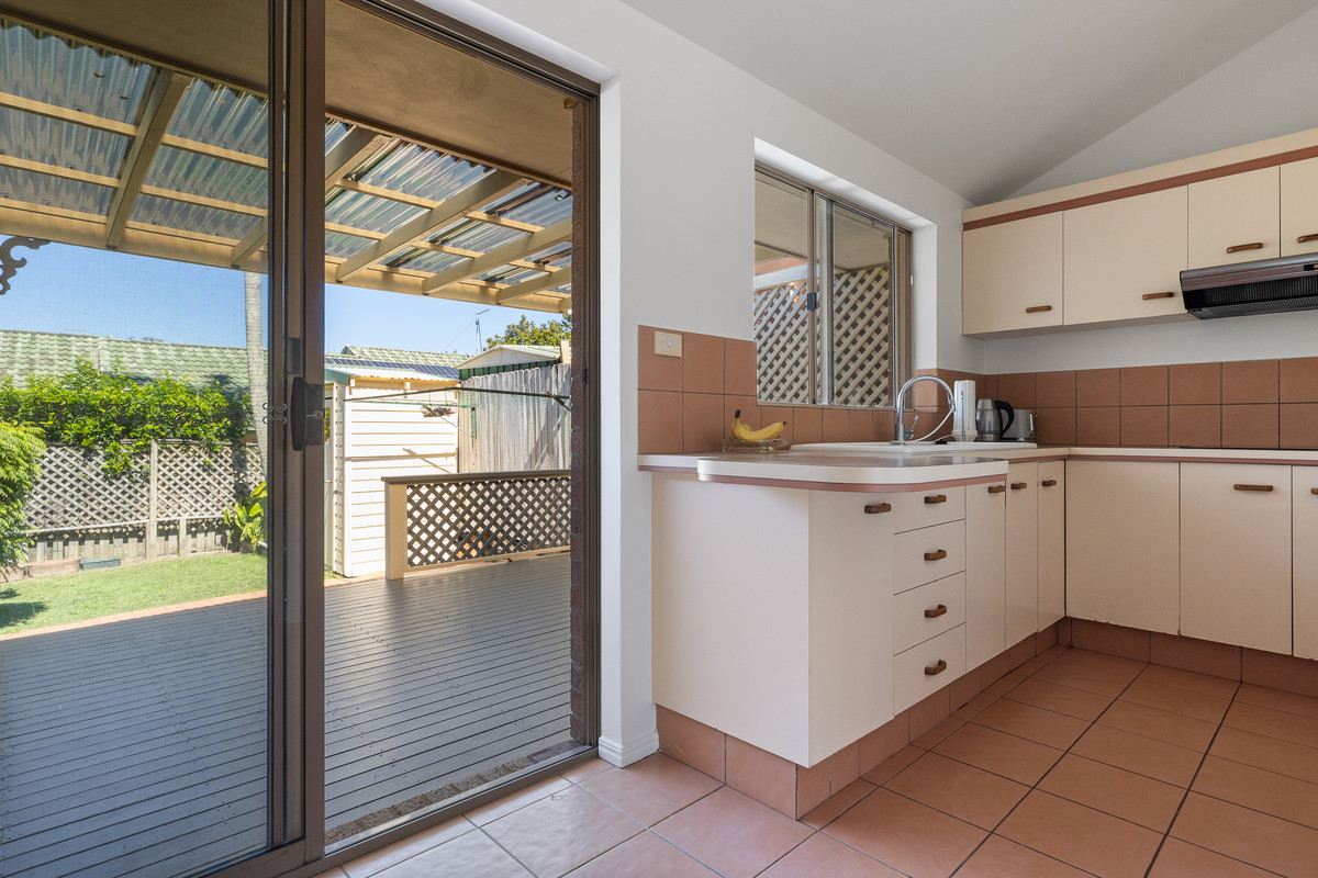 1/2 Hazelwood Close, Suffolk Park, NSW 2481 - Image 9