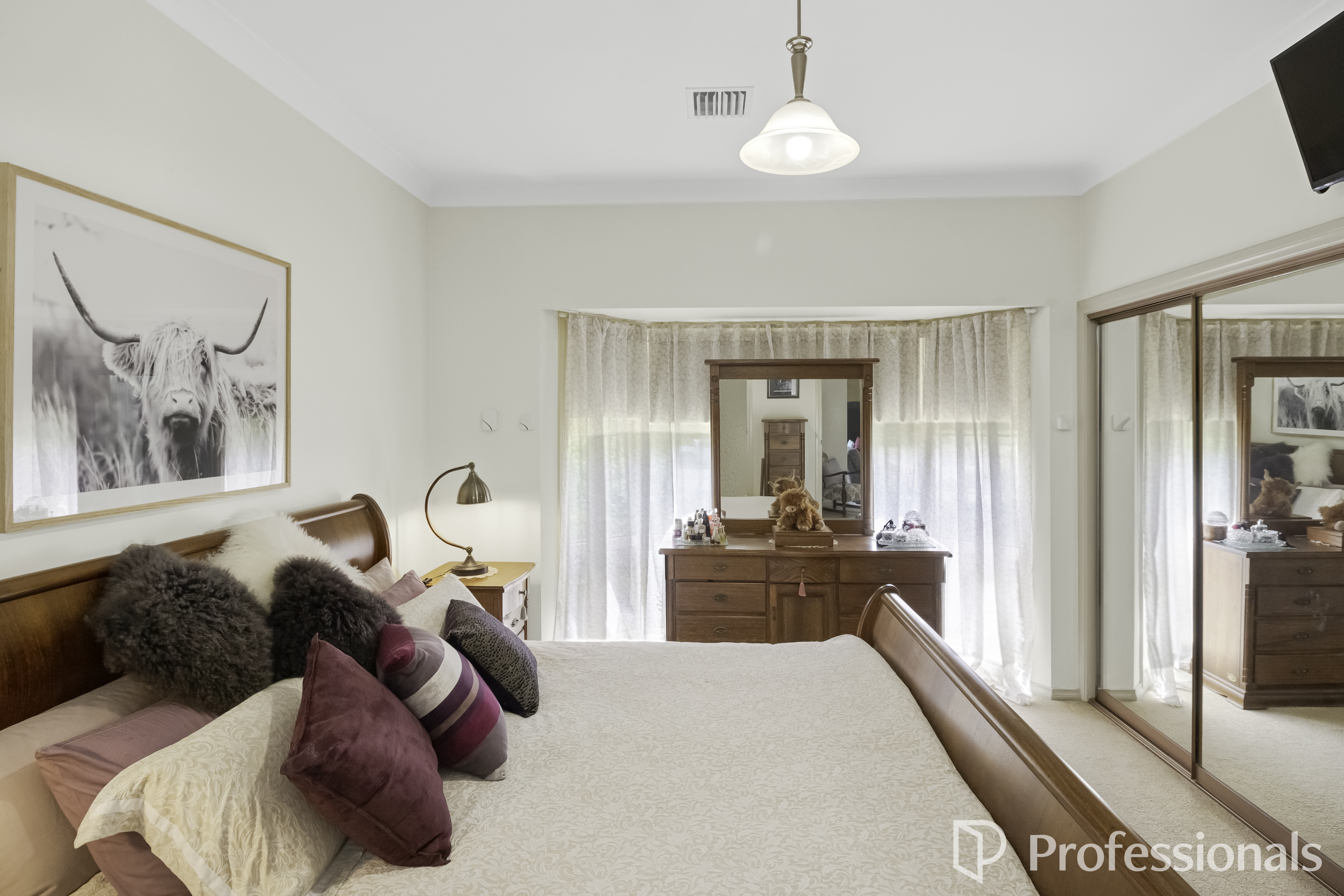 4-bedroom house at 2 Glenvale Place, Bourkelands, NSW 2650, Wagga Wagga, New South Wales