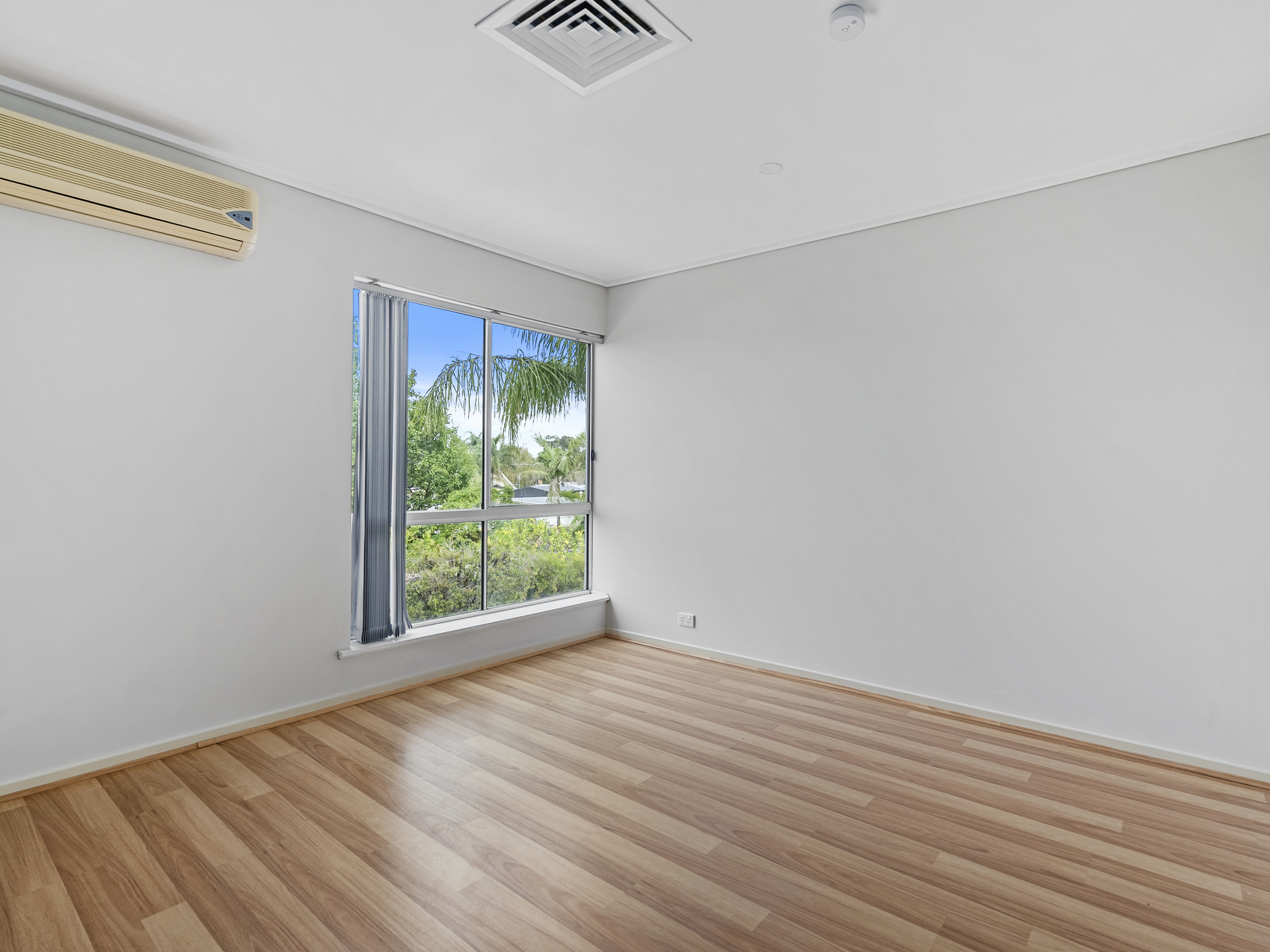 3-bedroom unit at 1/212 Melbourne Street, Mulwala, NSW 2647, Federation, New South Wales