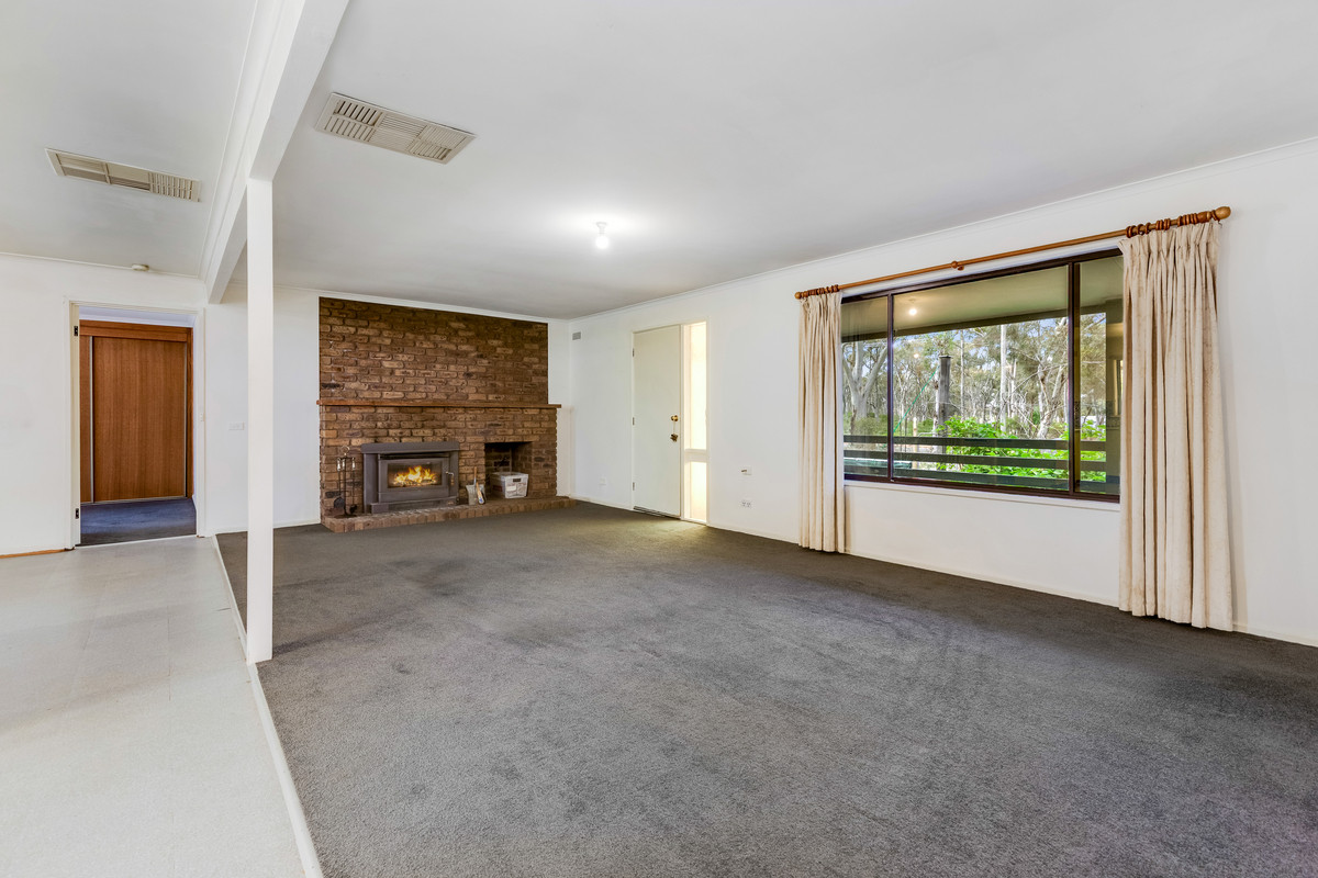 2-bedroom house at 66 Reef Street, Wedderburn, VIC 3518, Loddon, Victoria